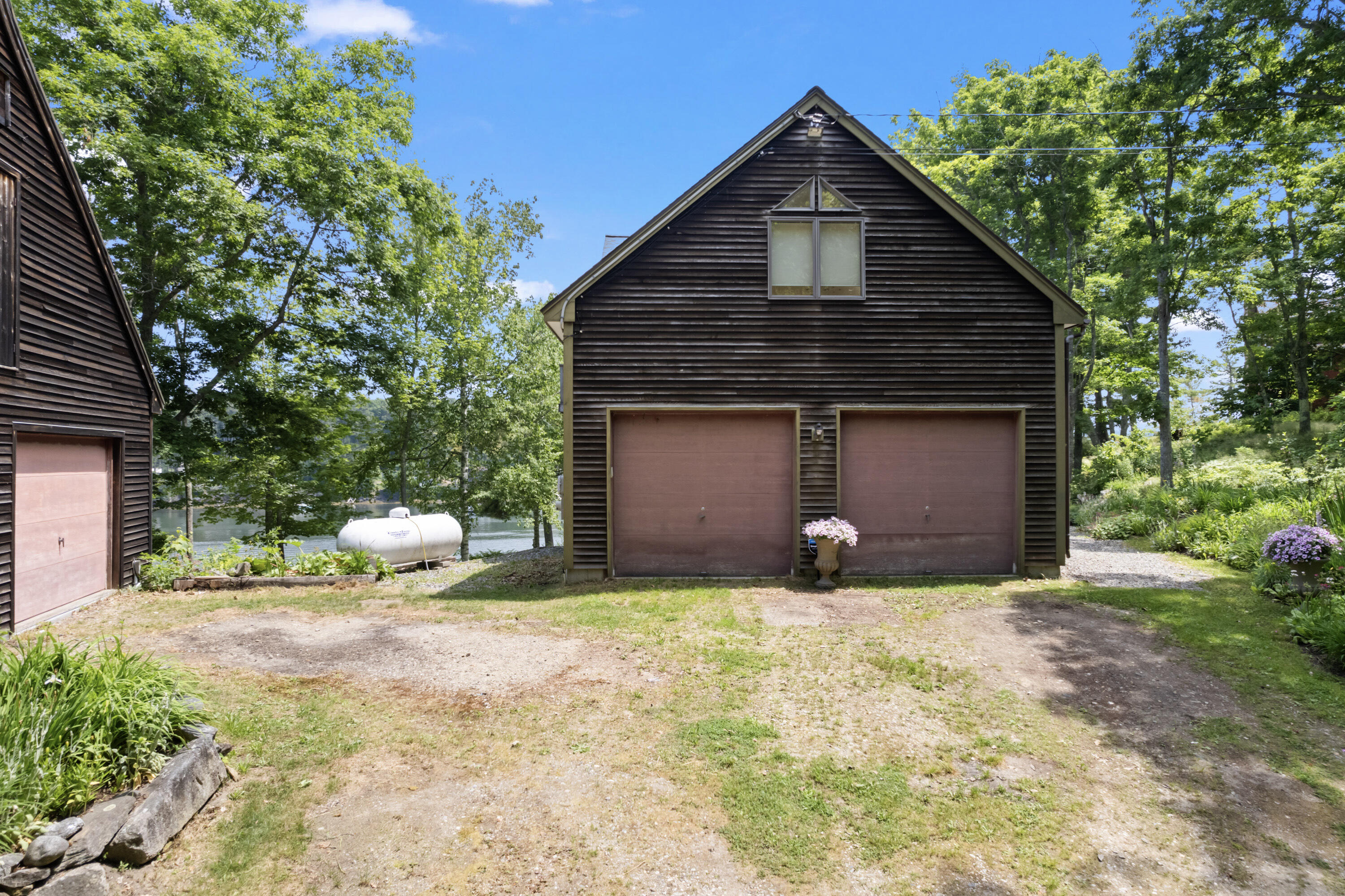 440 Mountain Road