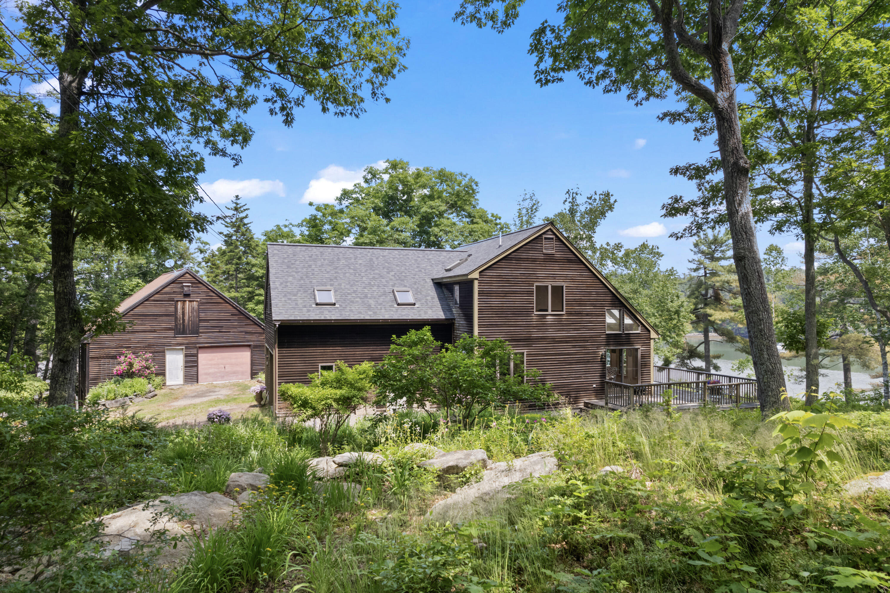 440 Mountain Road