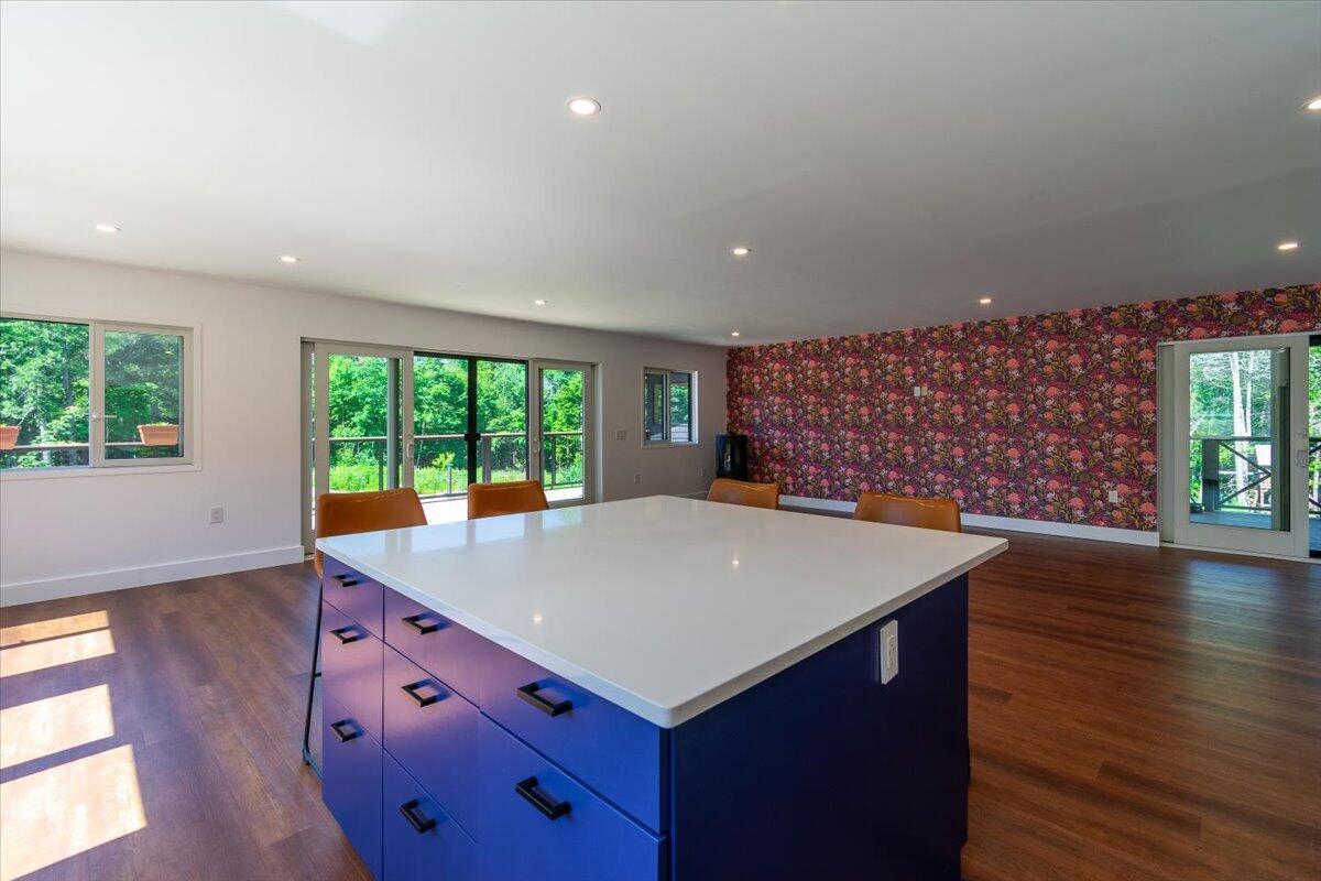 54 S Ridge Drive