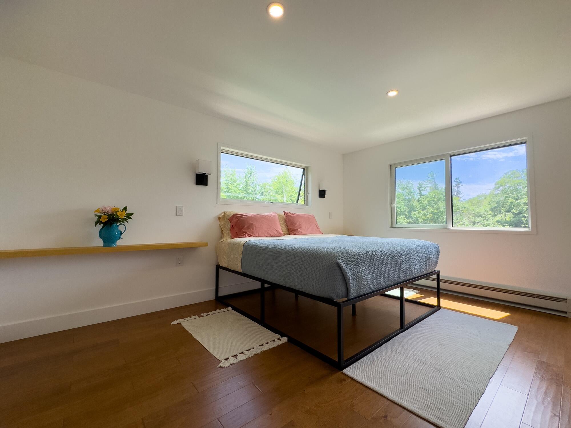54 S Ridge Drive