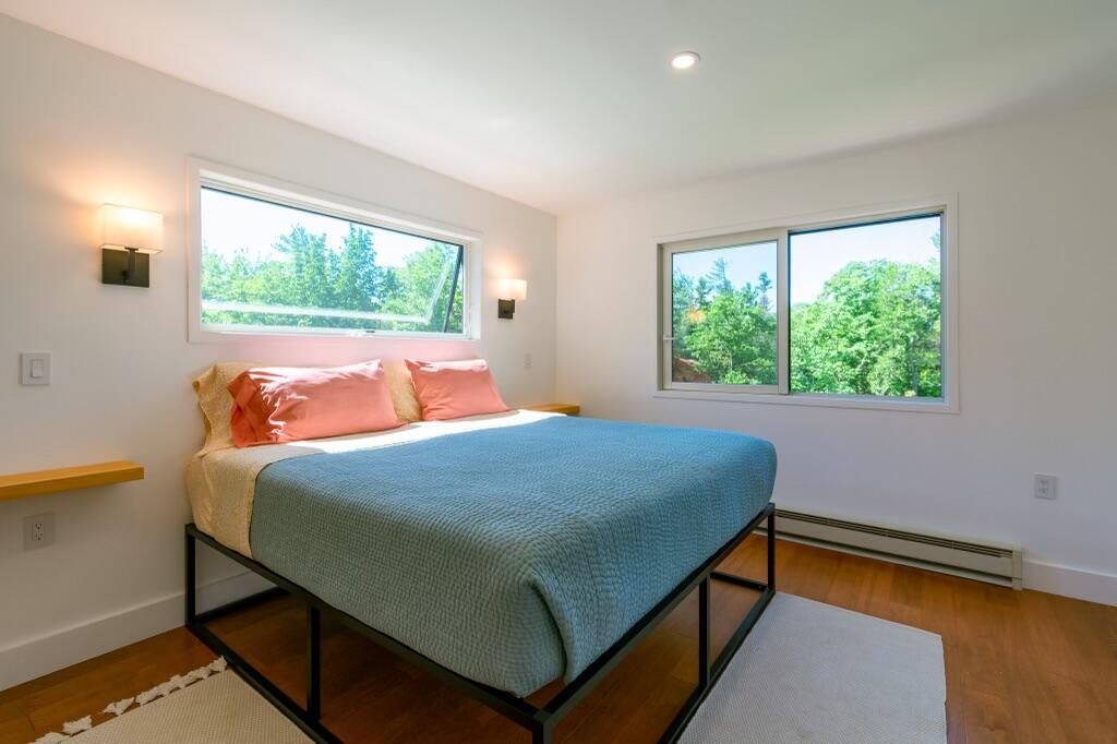 54 S Ridge Drive