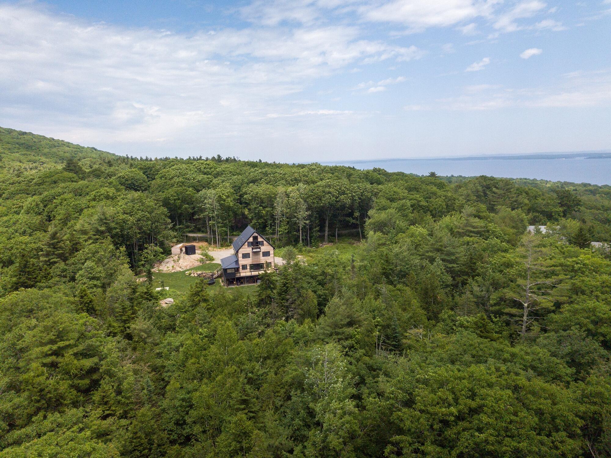 54 S Ridge Drive