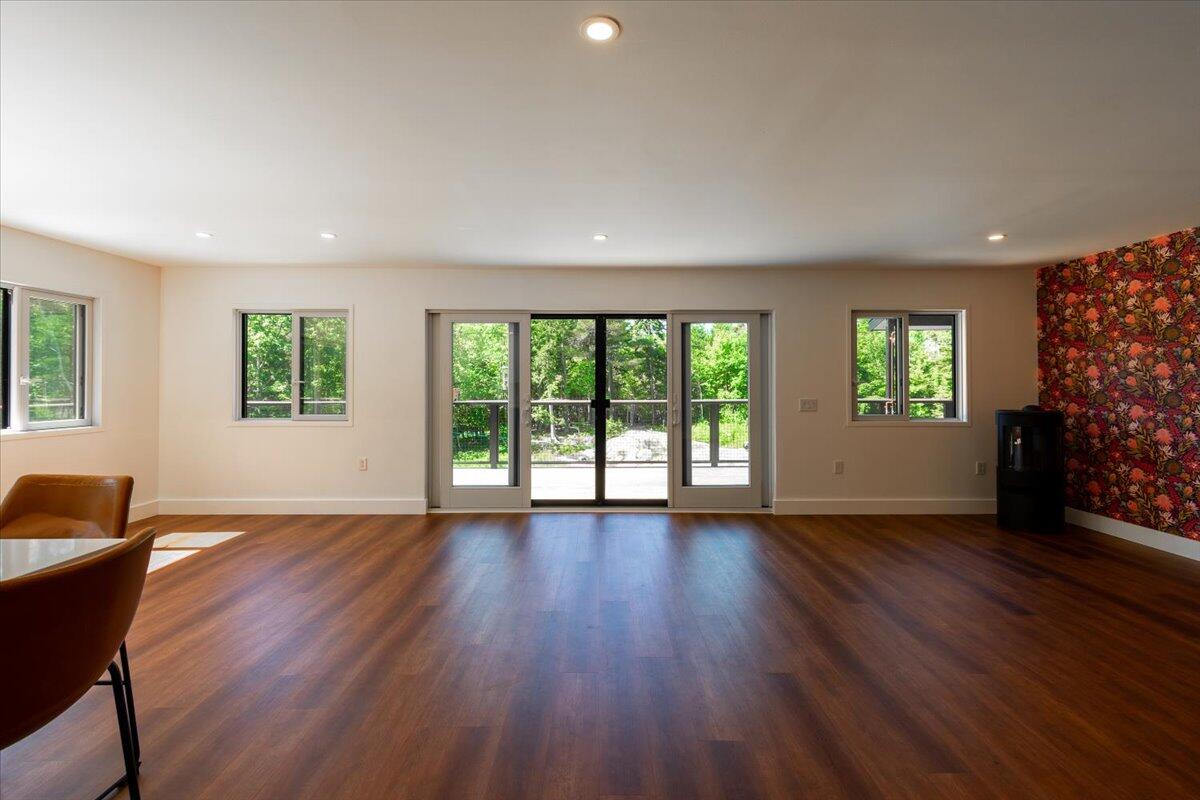 54 S Ridge Drive