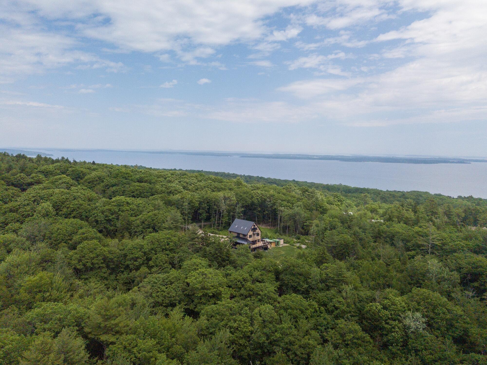54 S Ridge Drive
