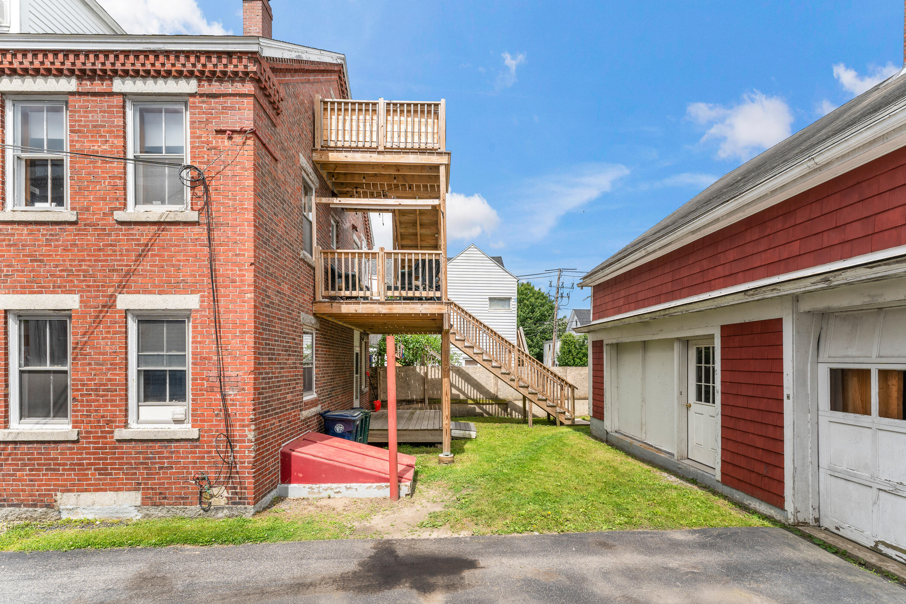 35 Foss Street