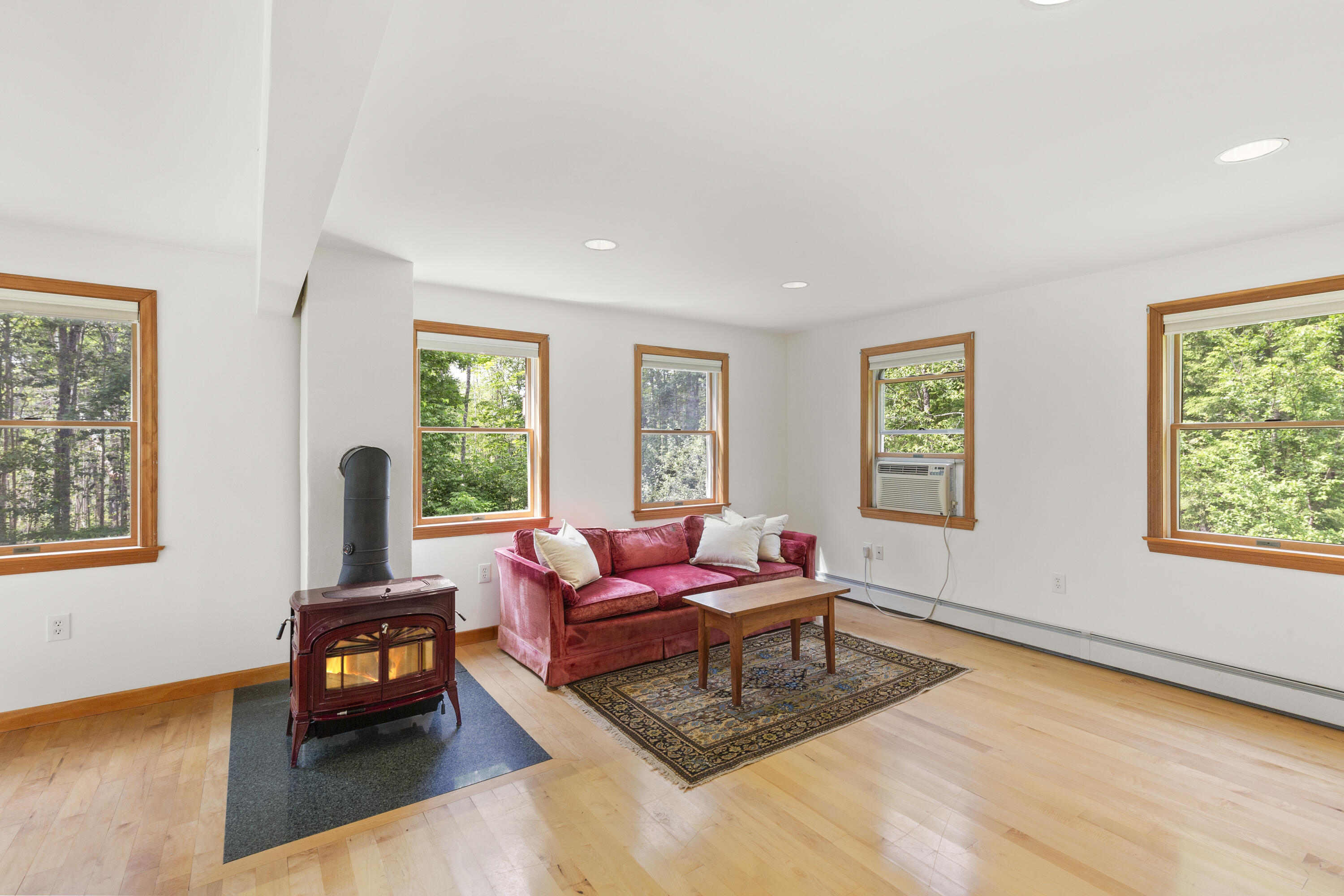75 Thurlow Road