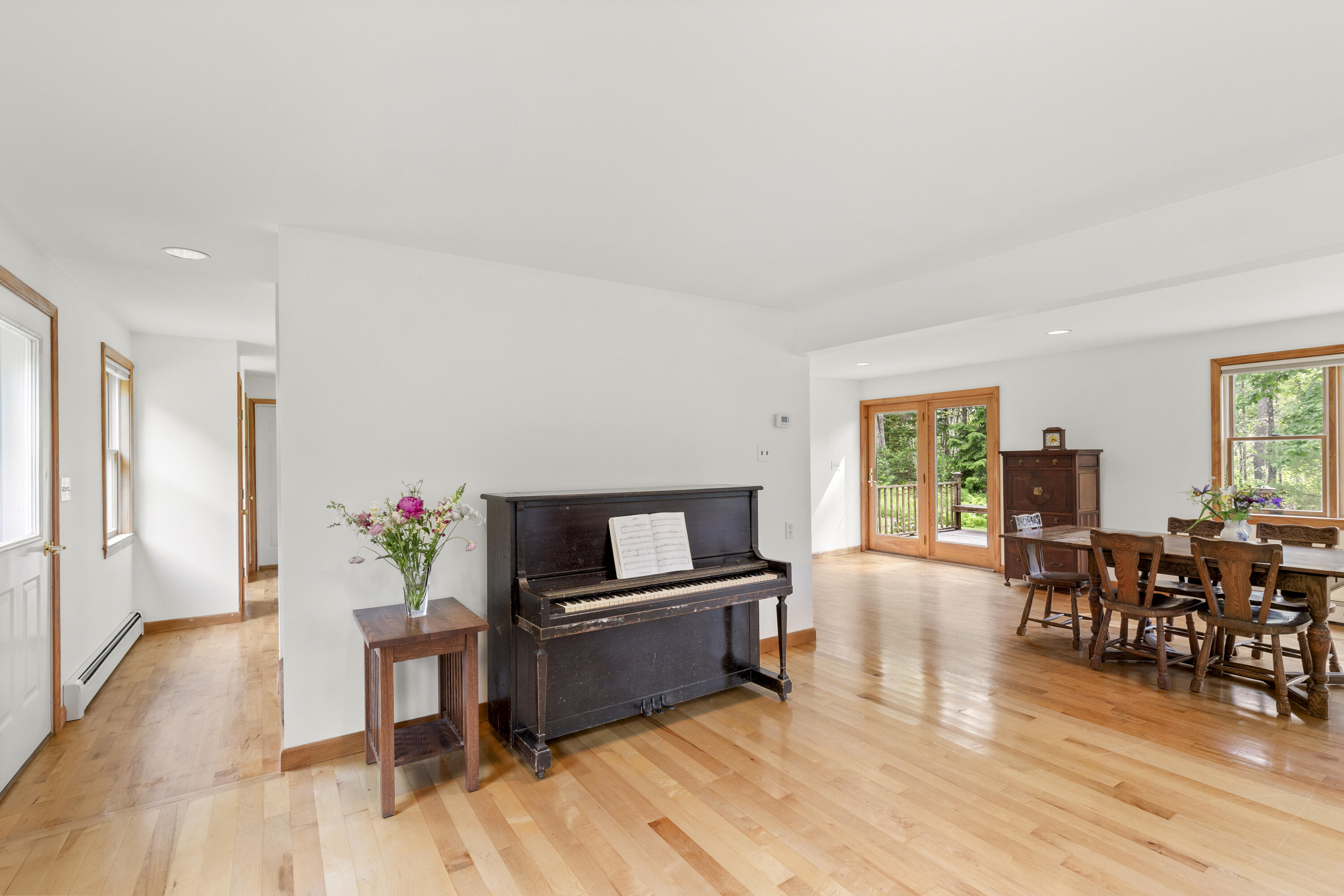 75 Thurlow Road