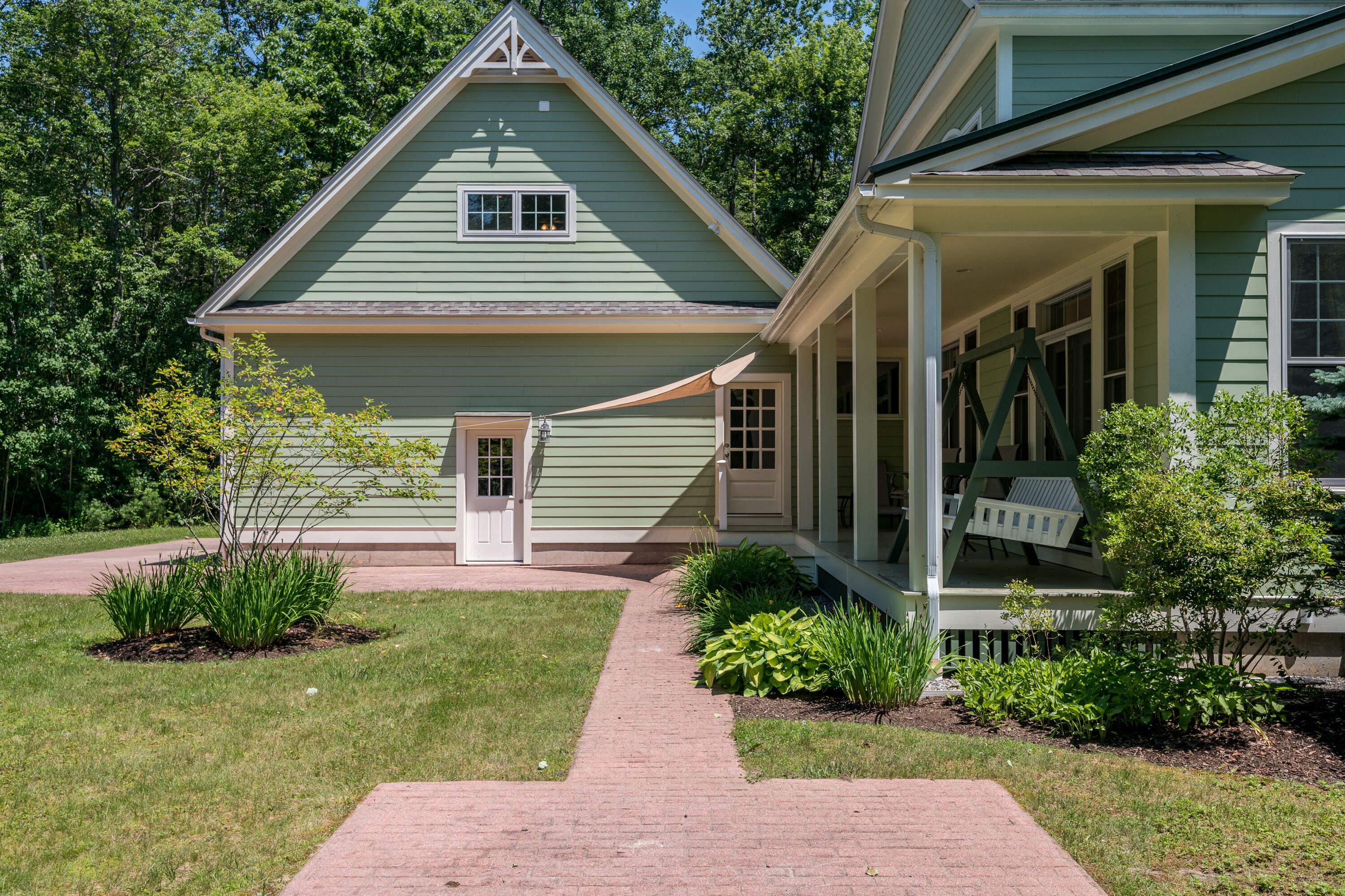 438 Mere Point Road