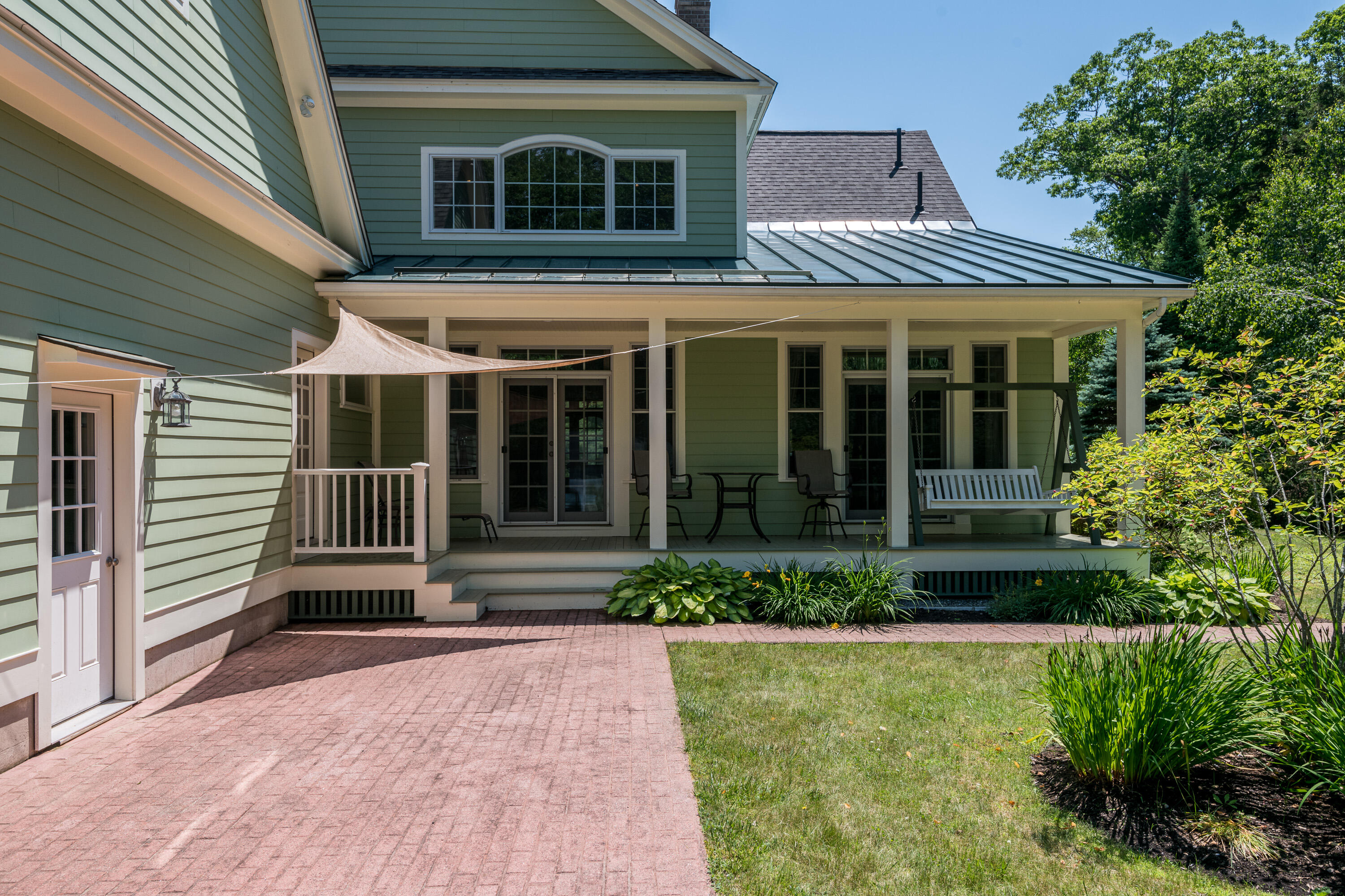 438 Mere Point Road