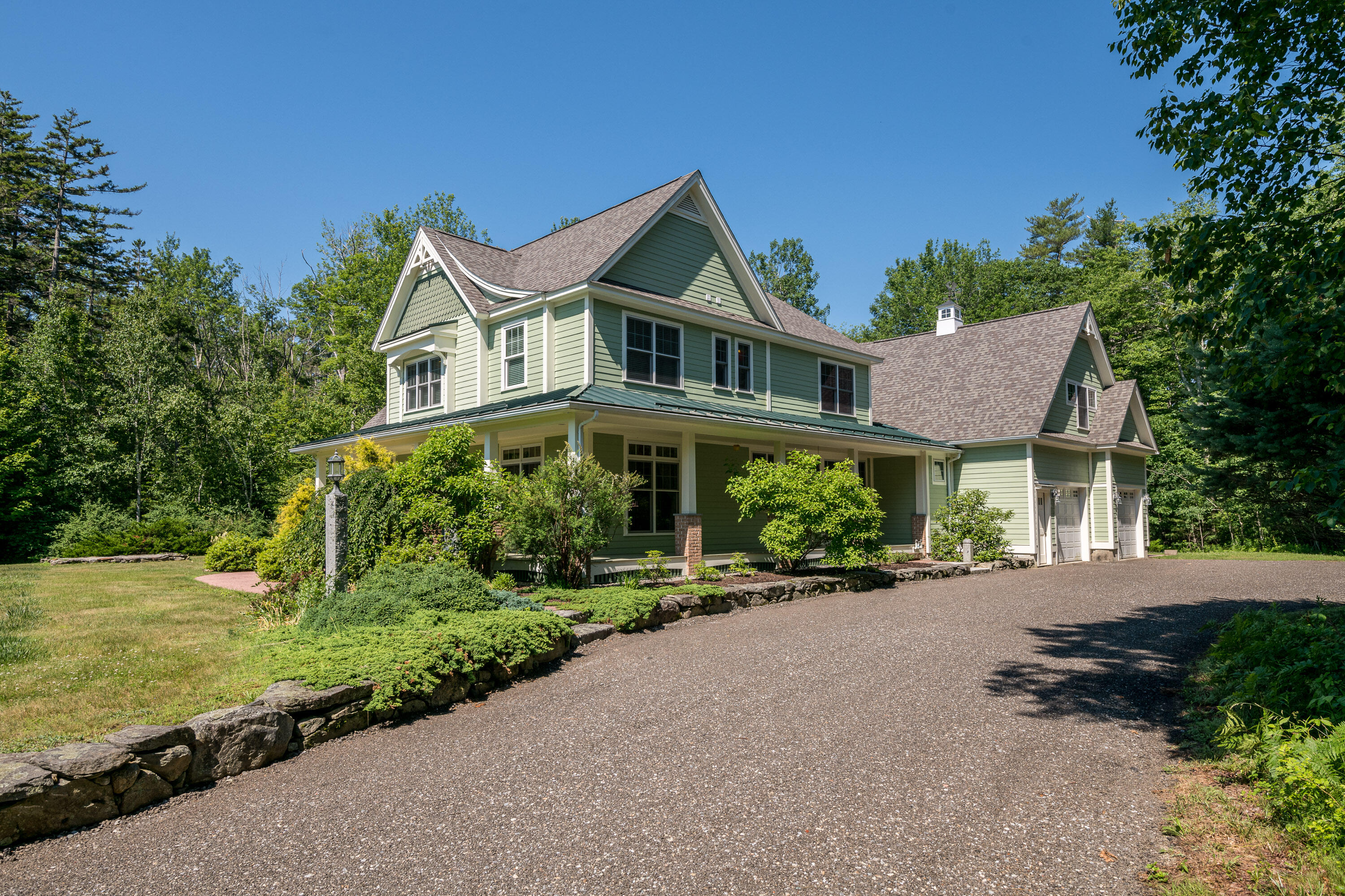 438 Mere Point Road