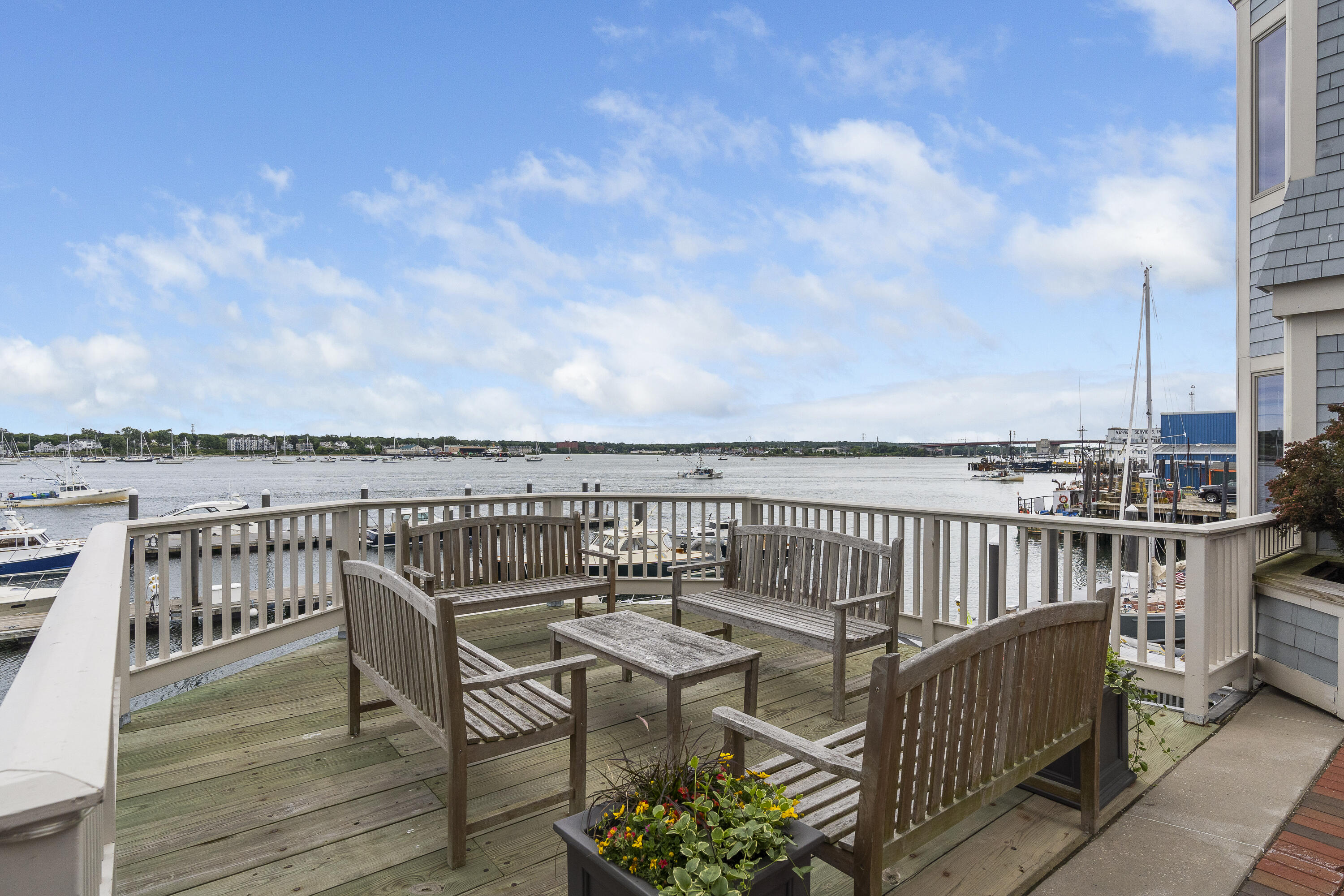 306 Chandlers Wharf, 306