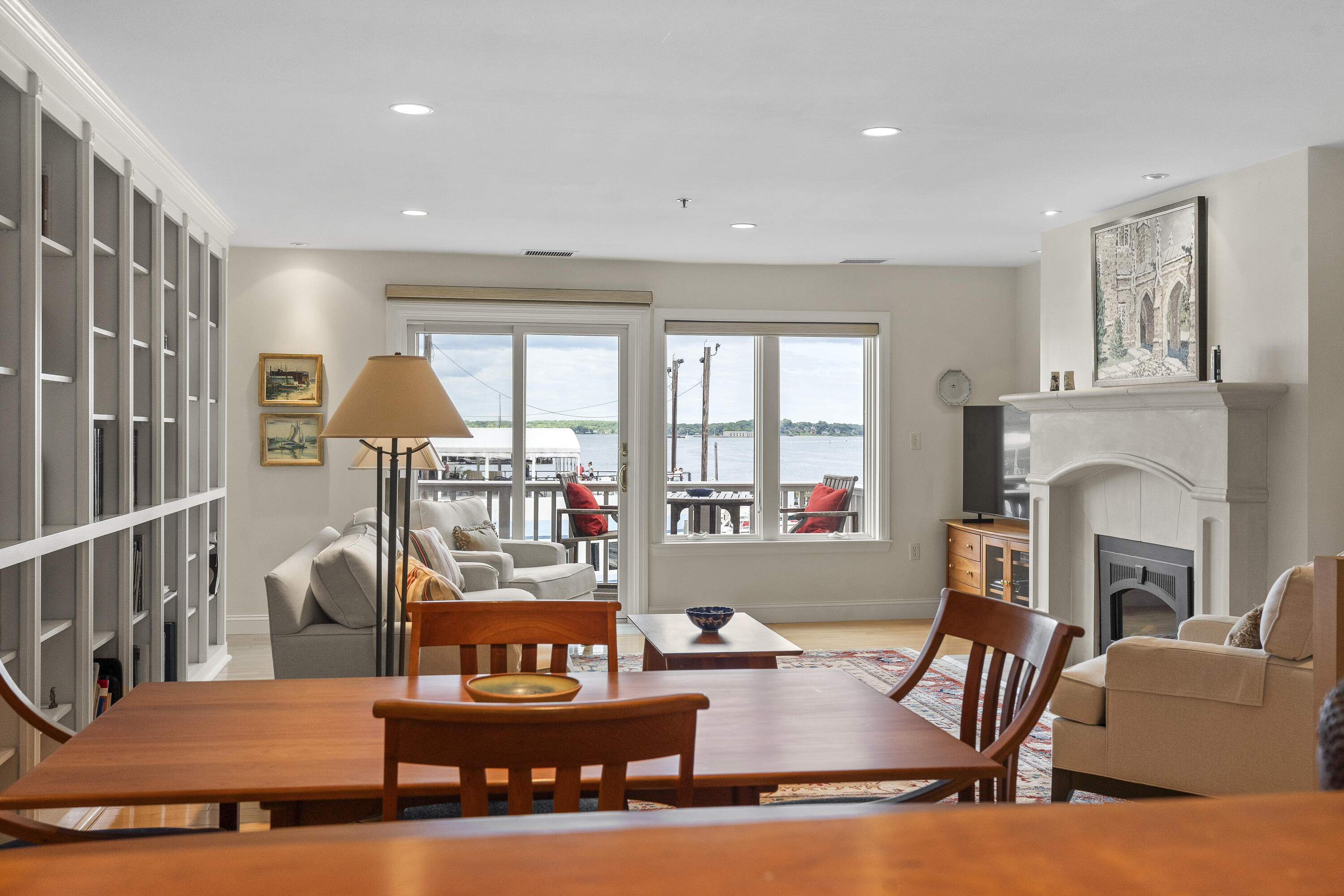 306 Chandlers Wharf, 306