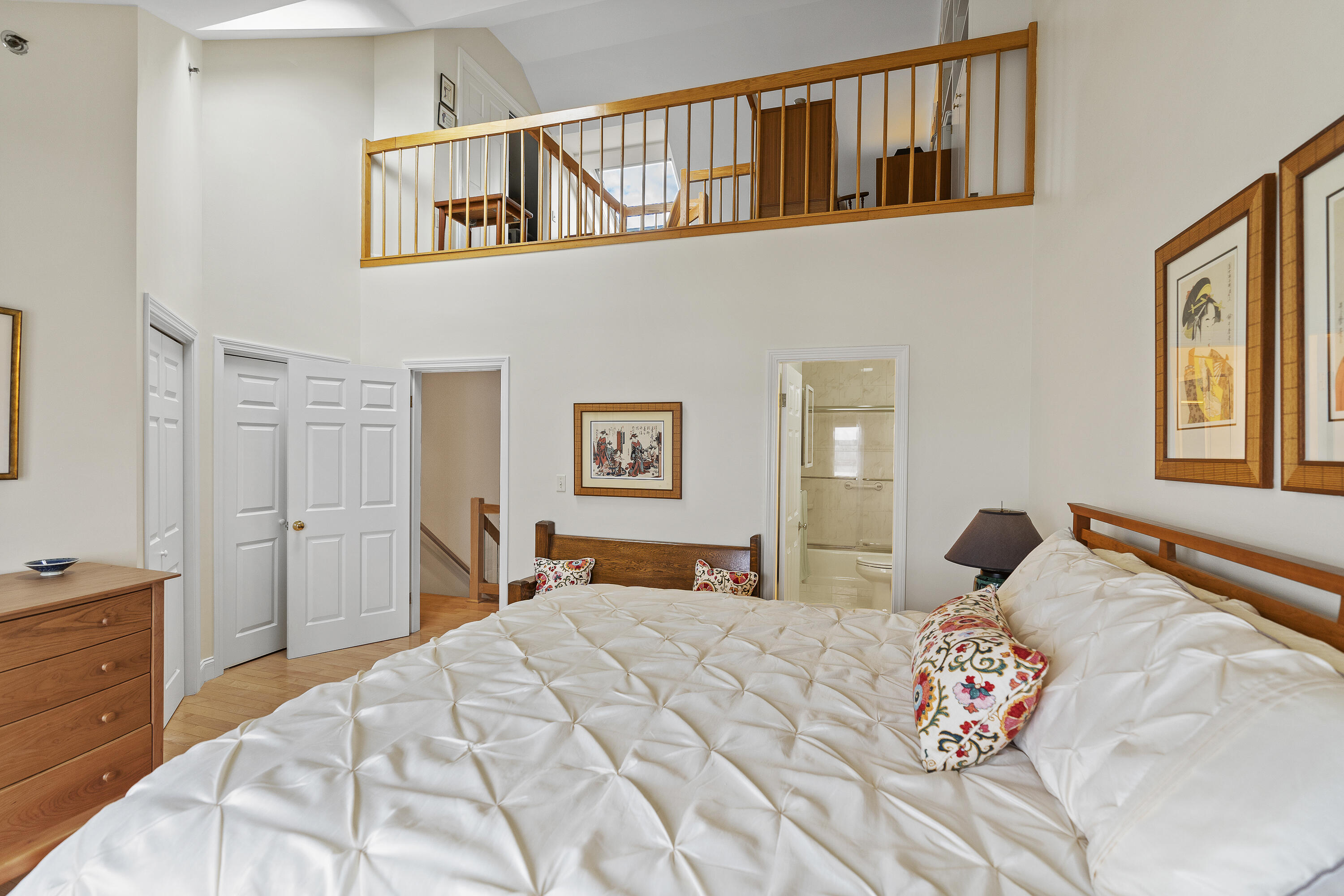 306 Chandlers Wharf, 306