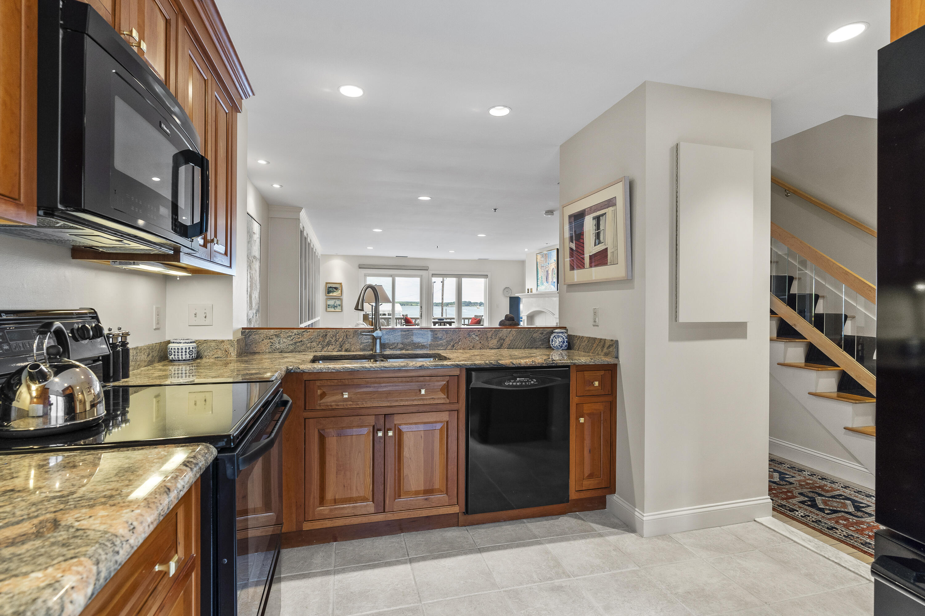 306 Chandlers Wharf, 306