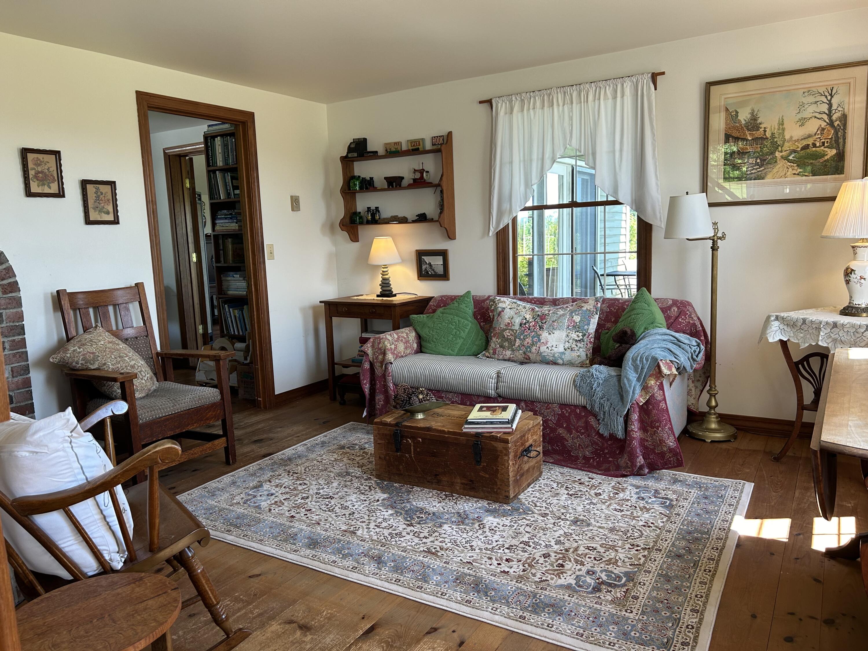 15 Townhouse Road