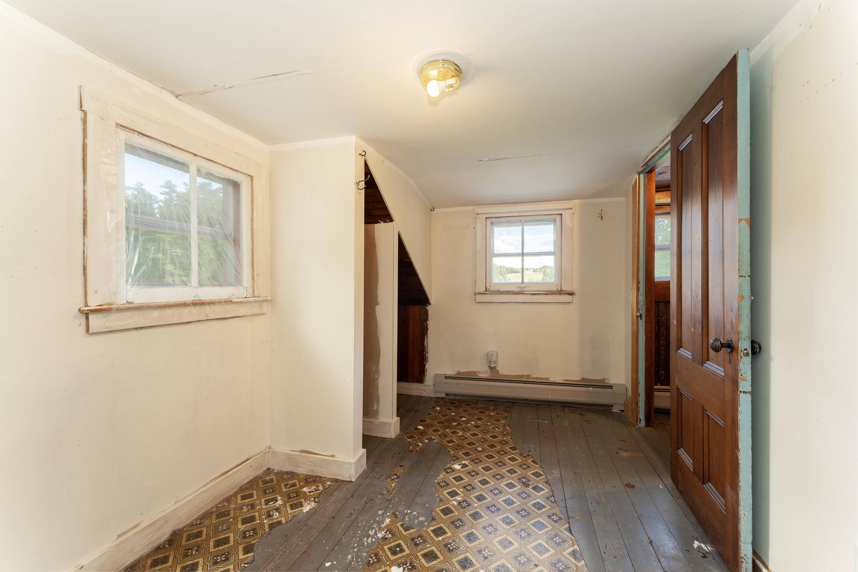 34 Elm Street E