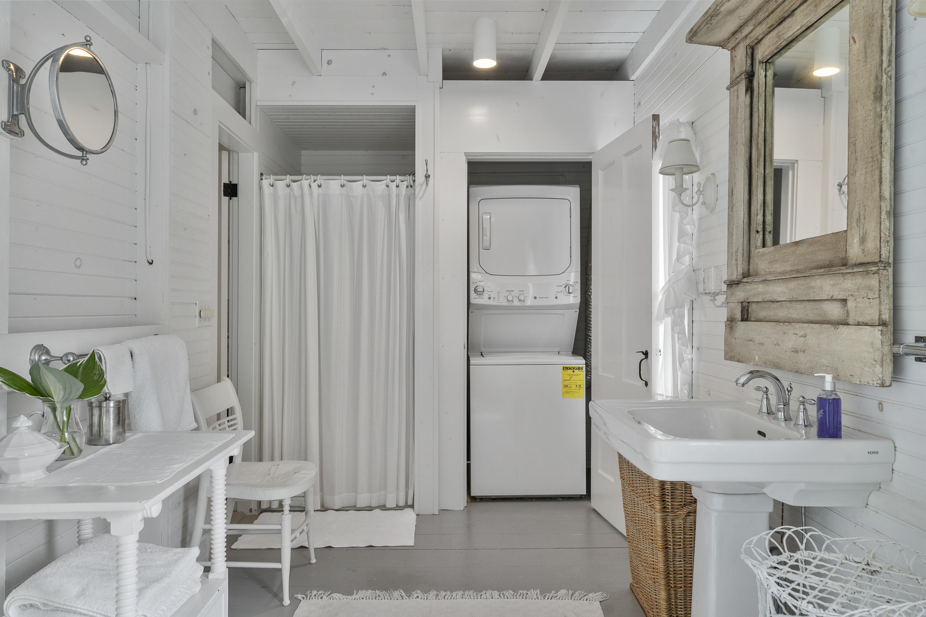 70 Pemaquid Loop Road