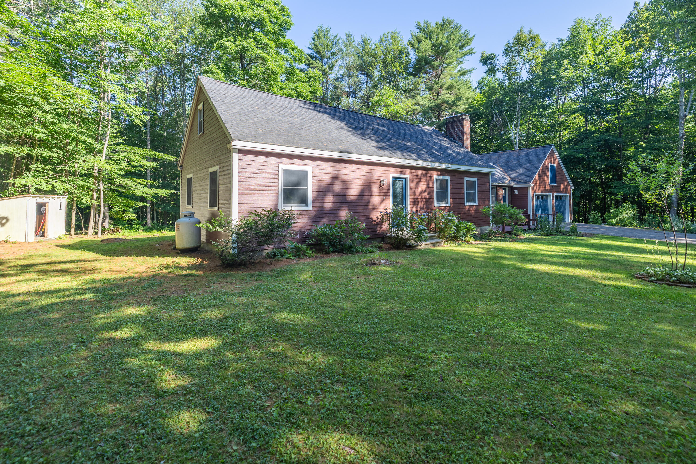 185 Pond Road