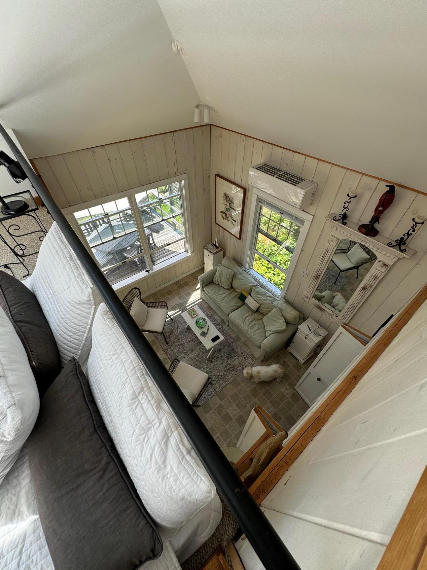 687 Sunshine Road