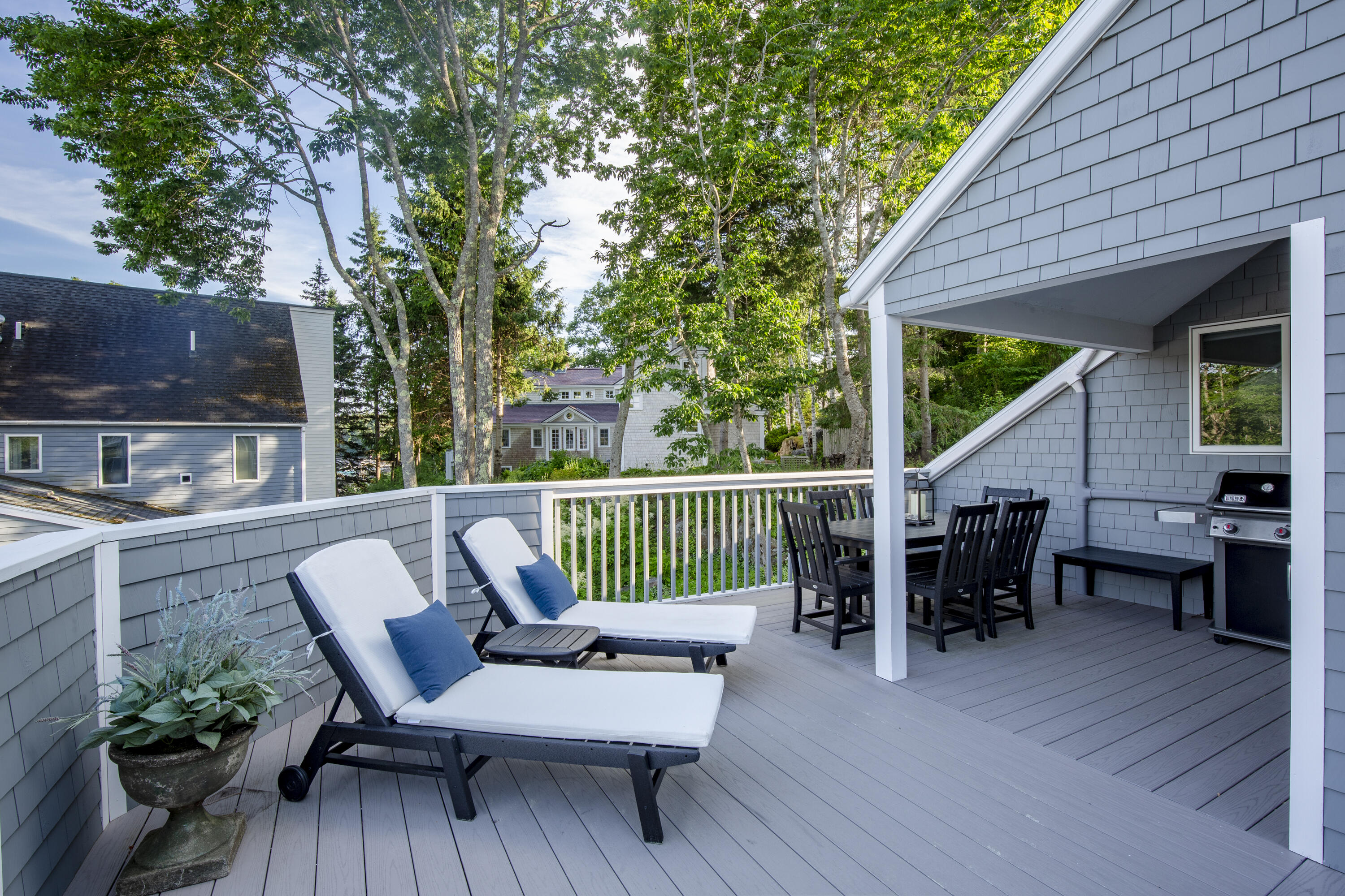 4 Harbor View Drive, 4