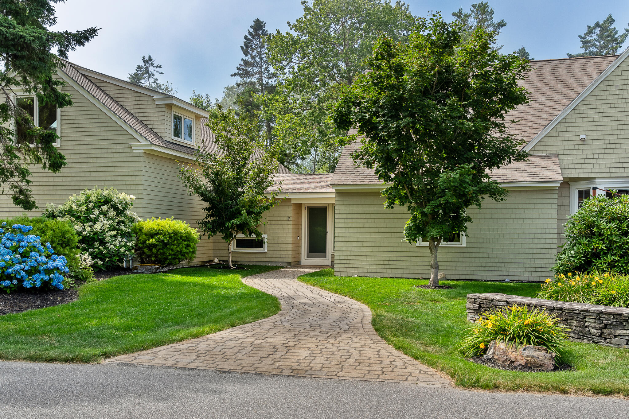 2 Balsam Road