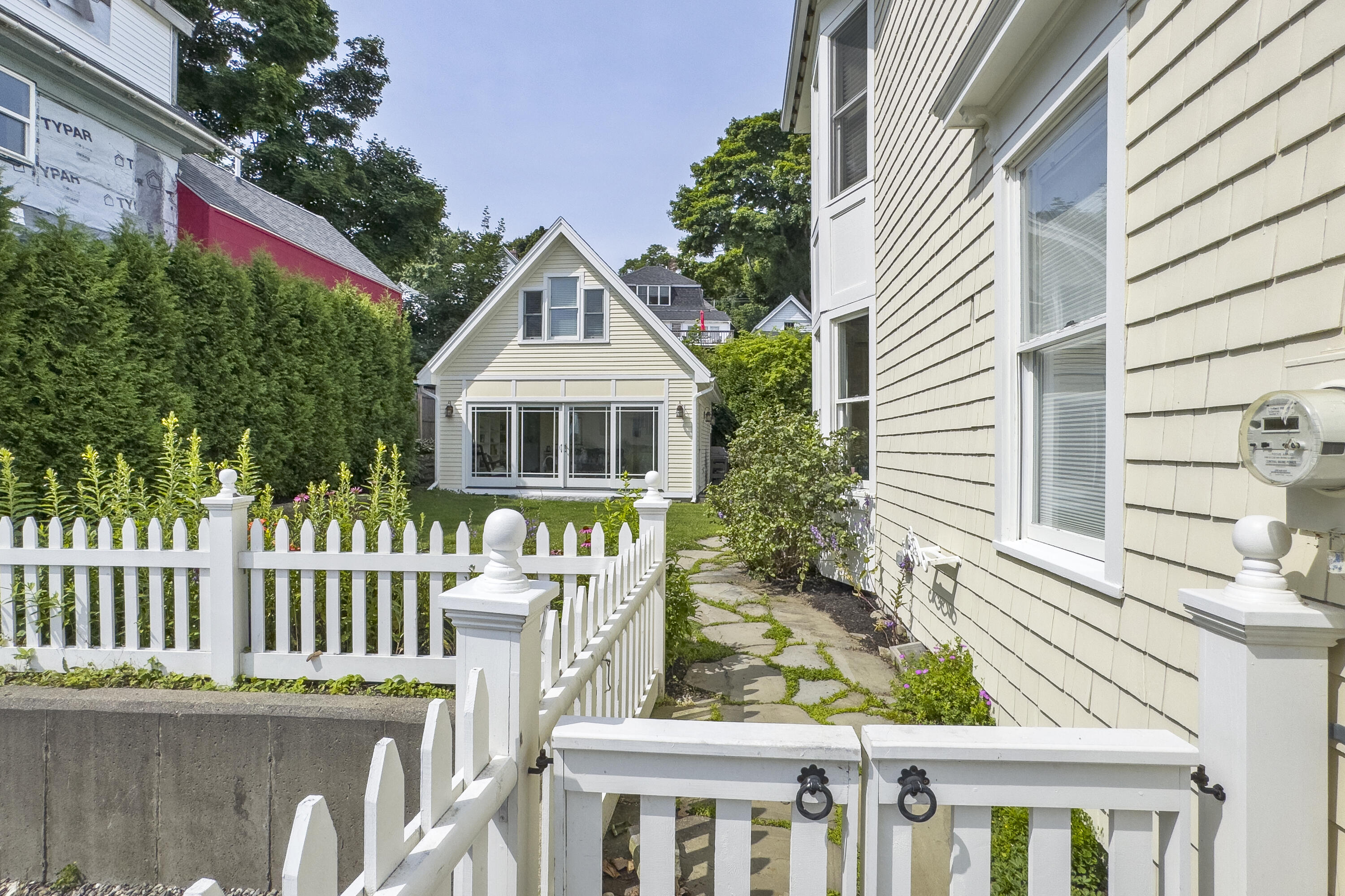 29 Bayview Street