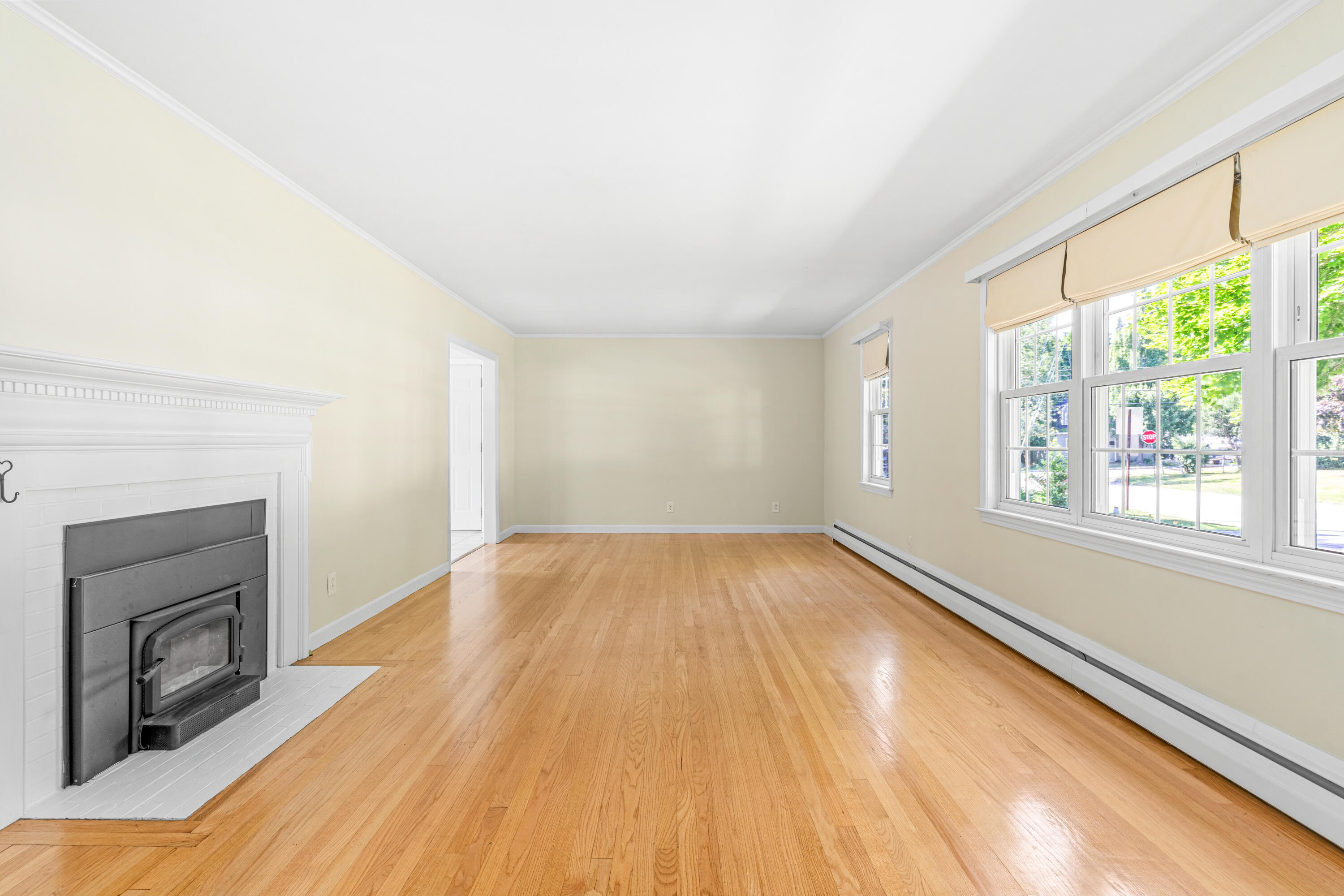 13 Brookside Road
