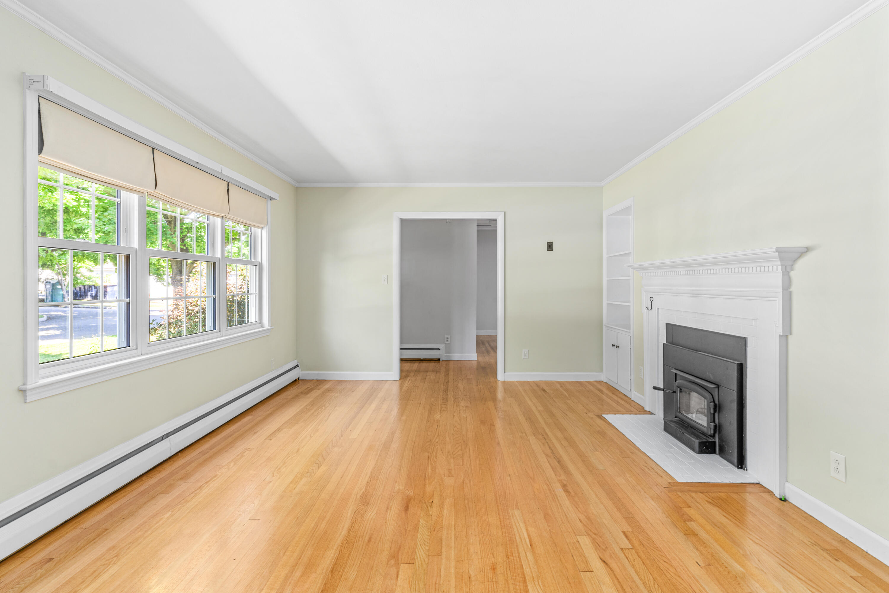 13 Brookside Road