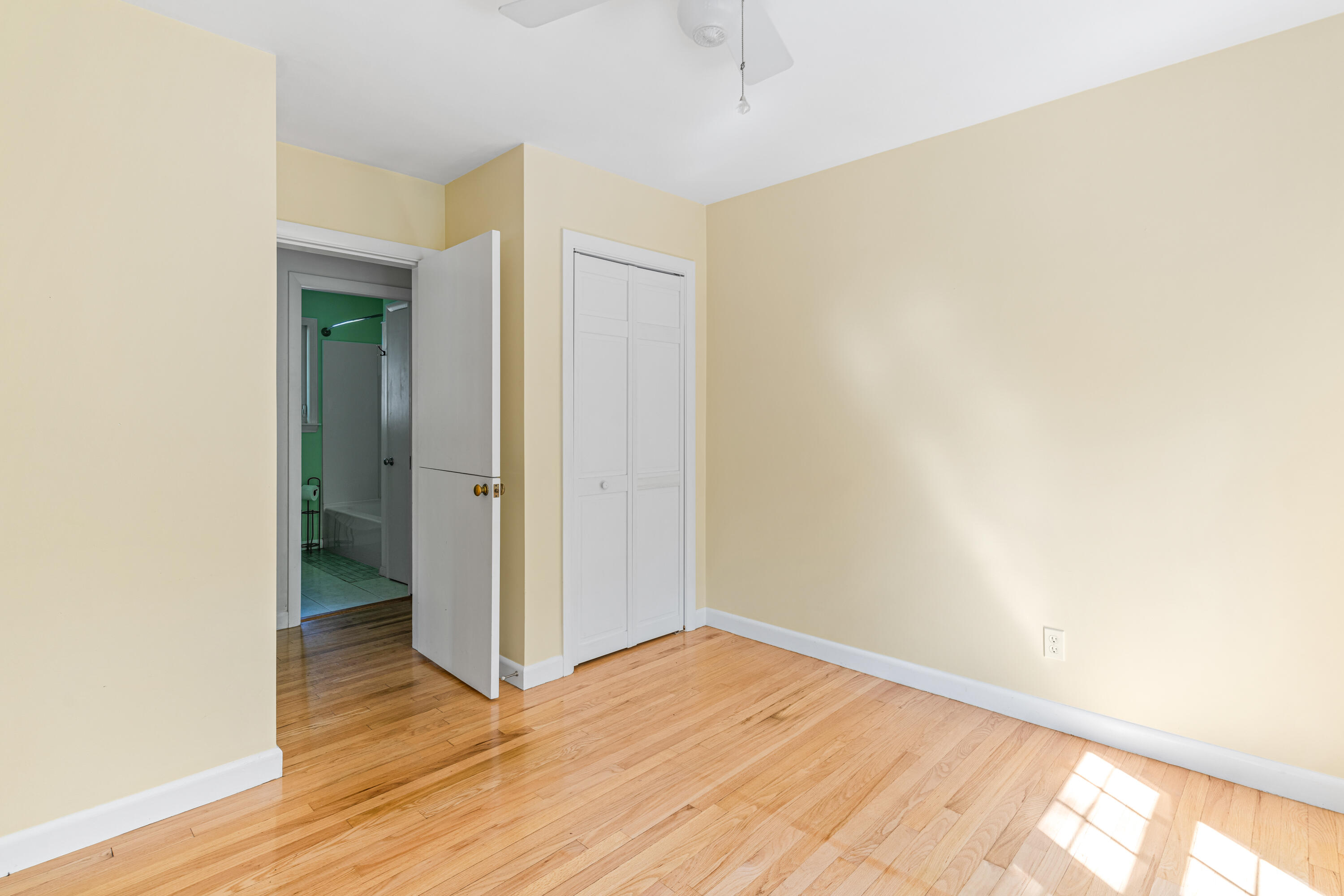 13 Brookside Road