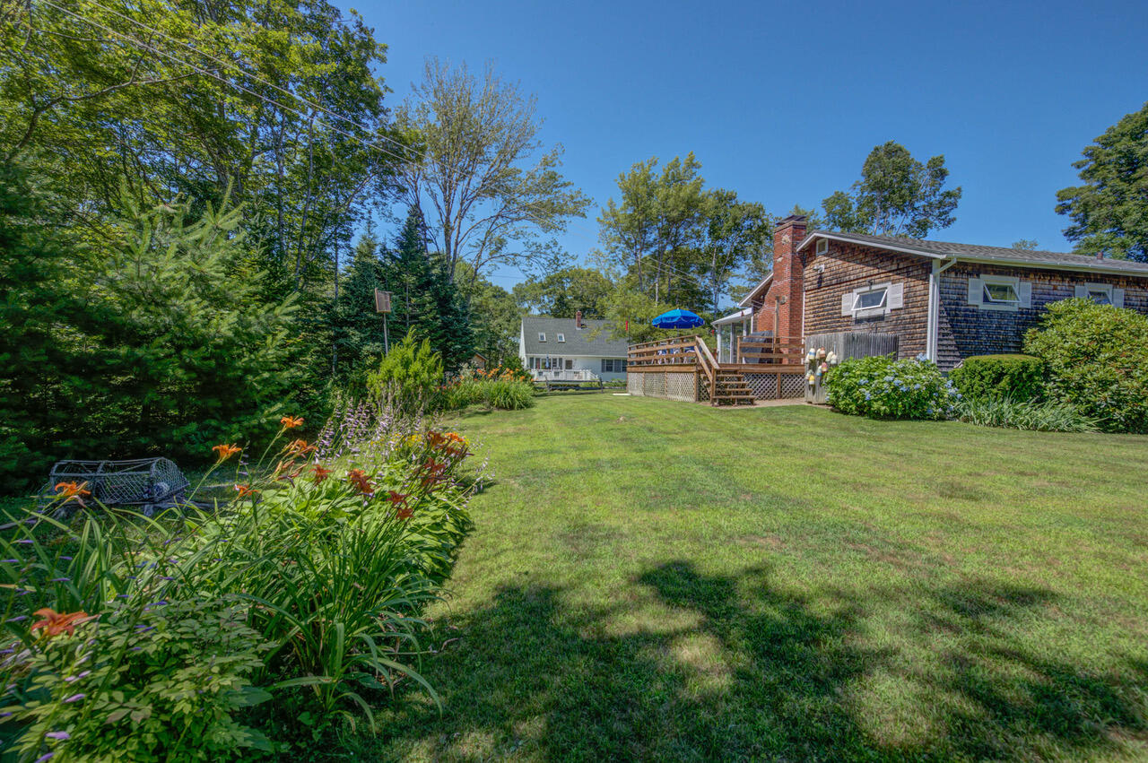 8 Rainbow Lane