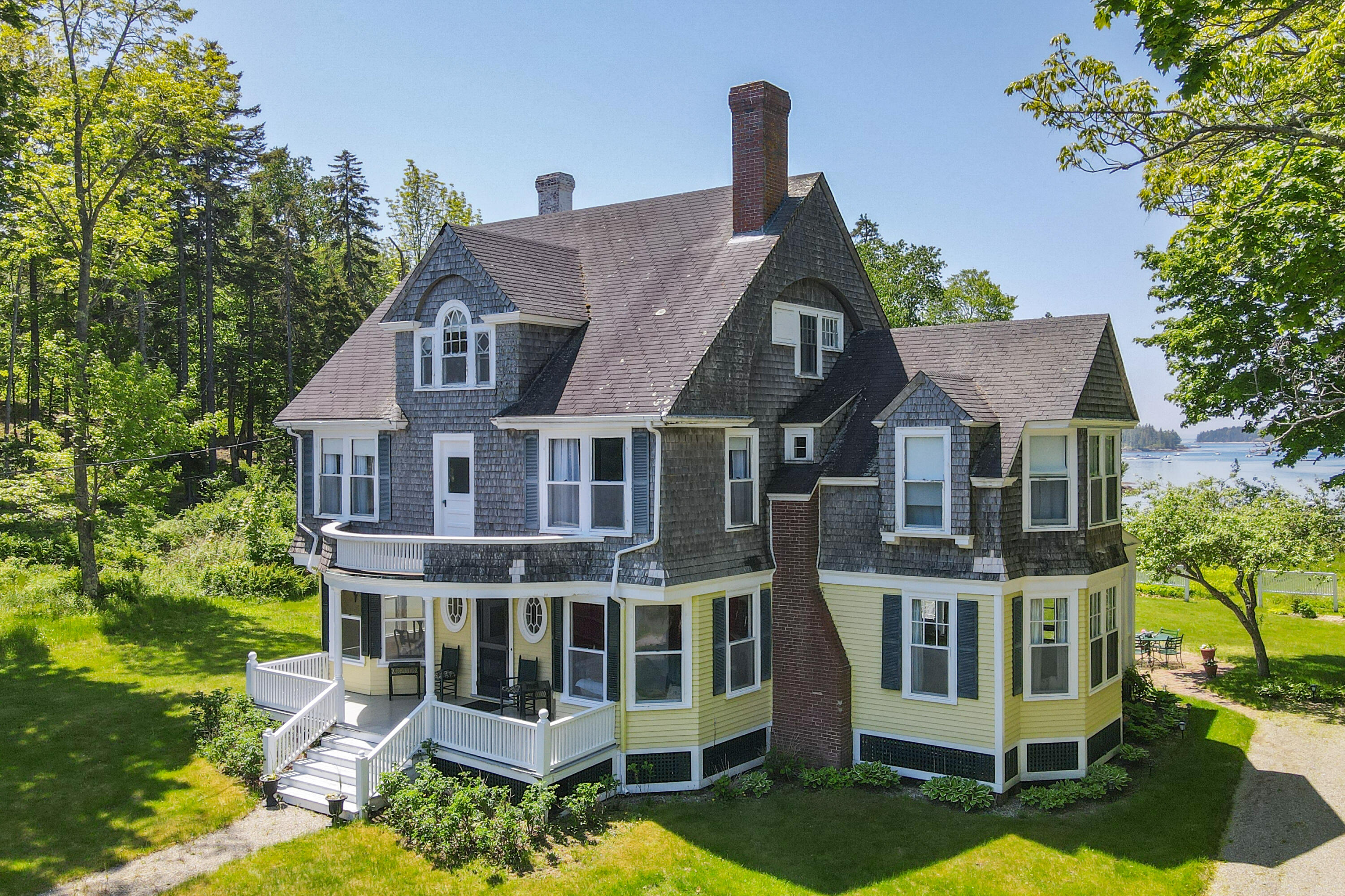 541 Pendleton Point Road