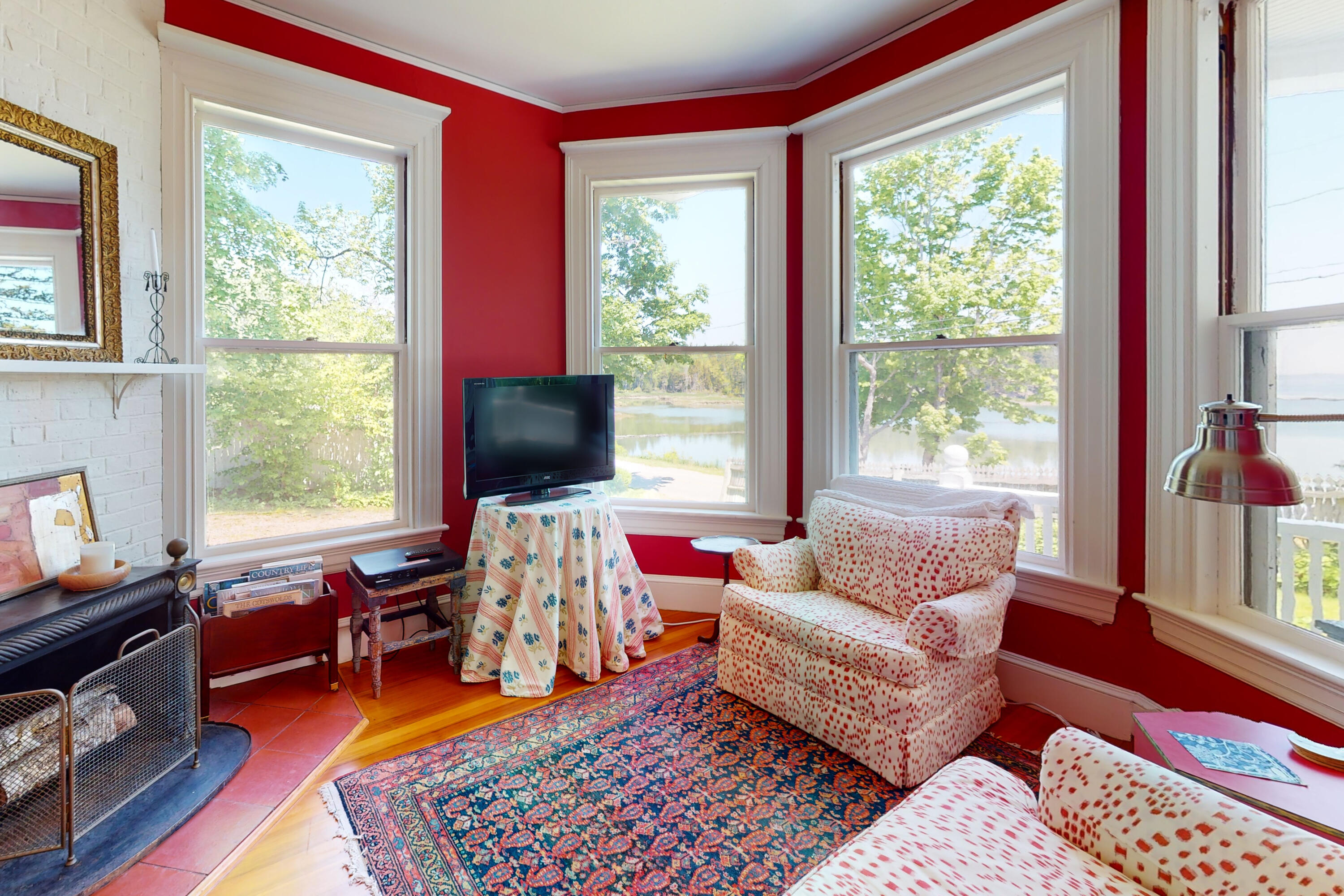 541 Pendleton Point Road