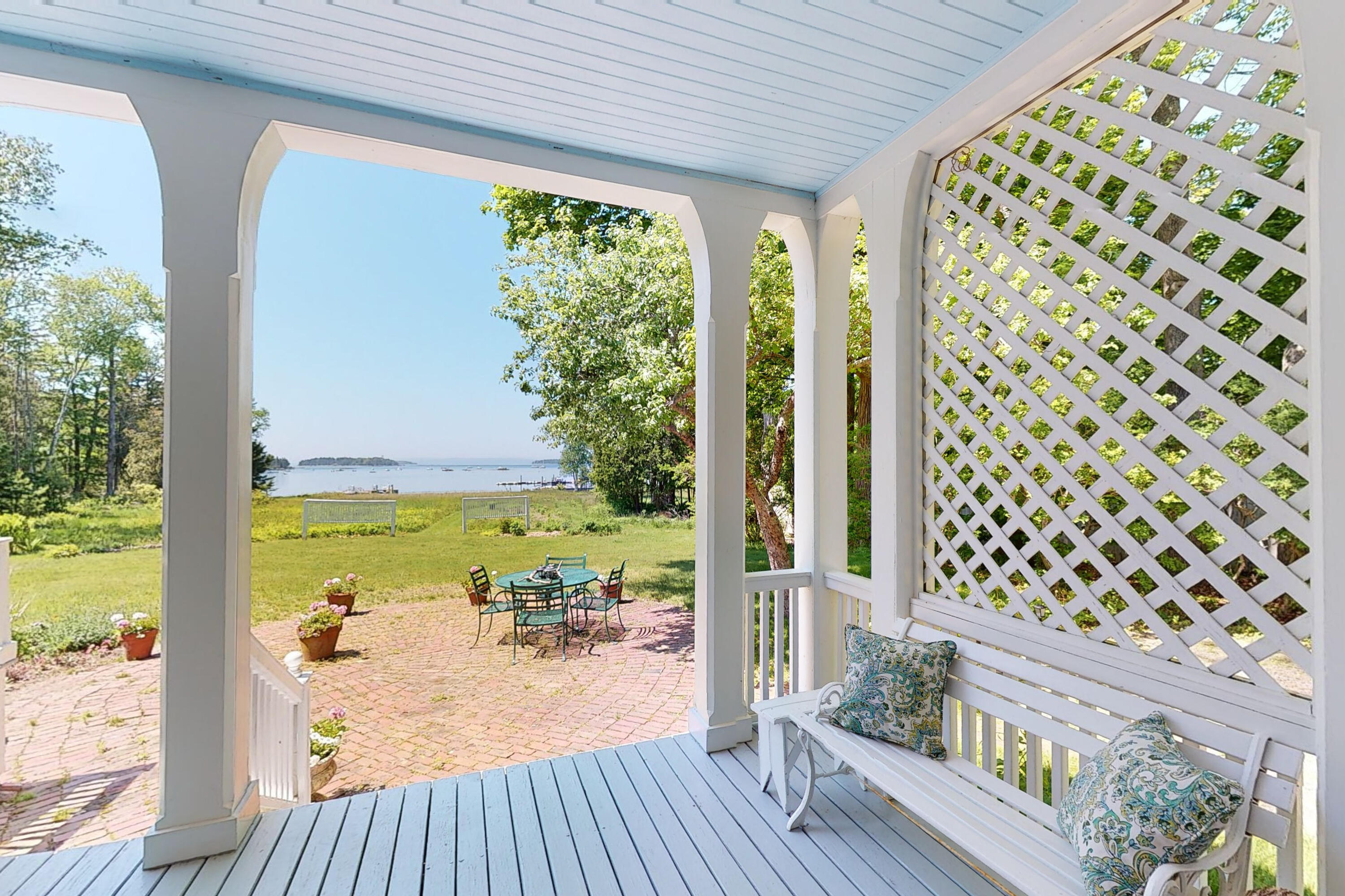 541 Pendleton Point Road