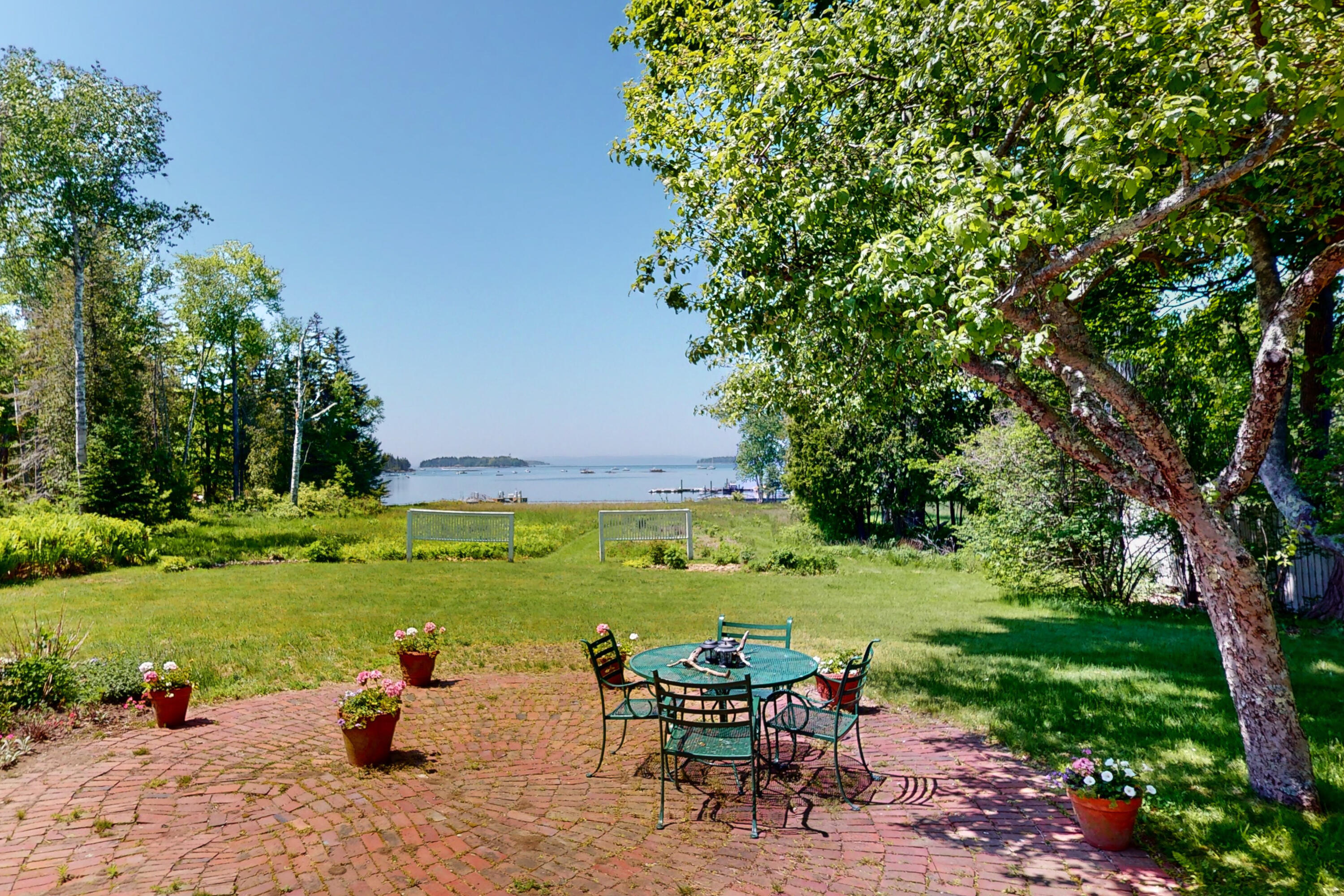 541 Pendleton Point Road
