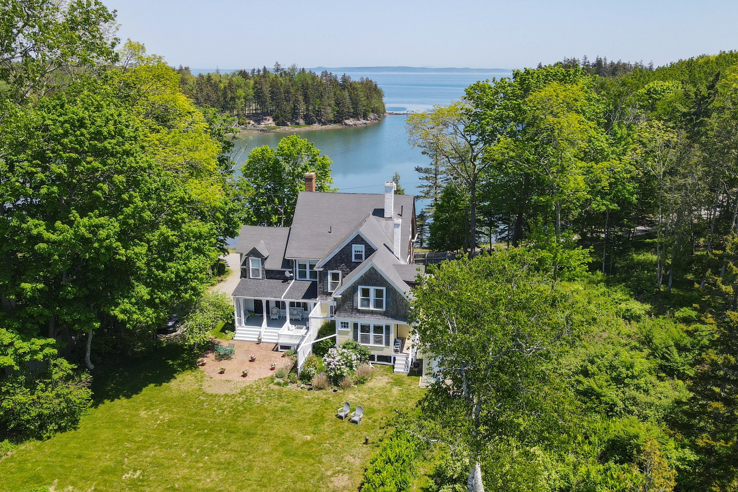 541 Pendleton Point Road