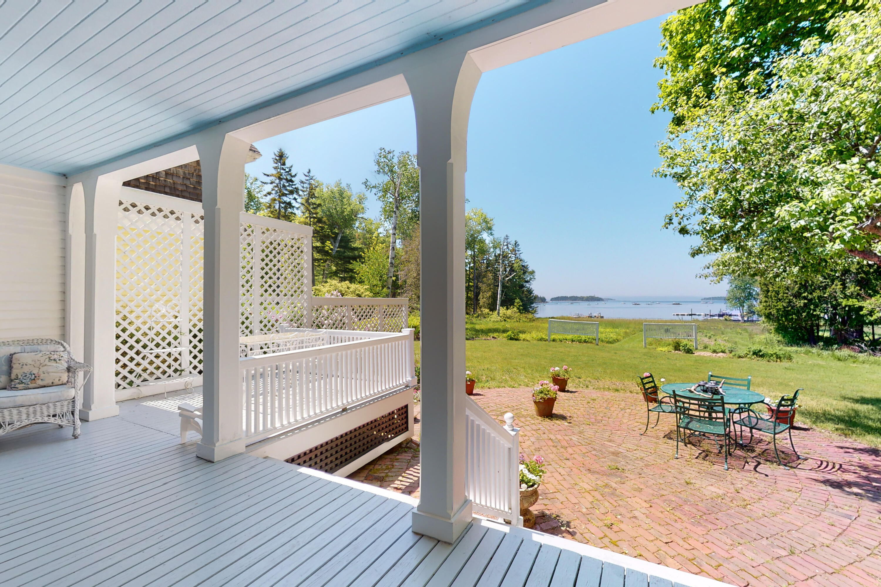 541 Pendleton Point Road
