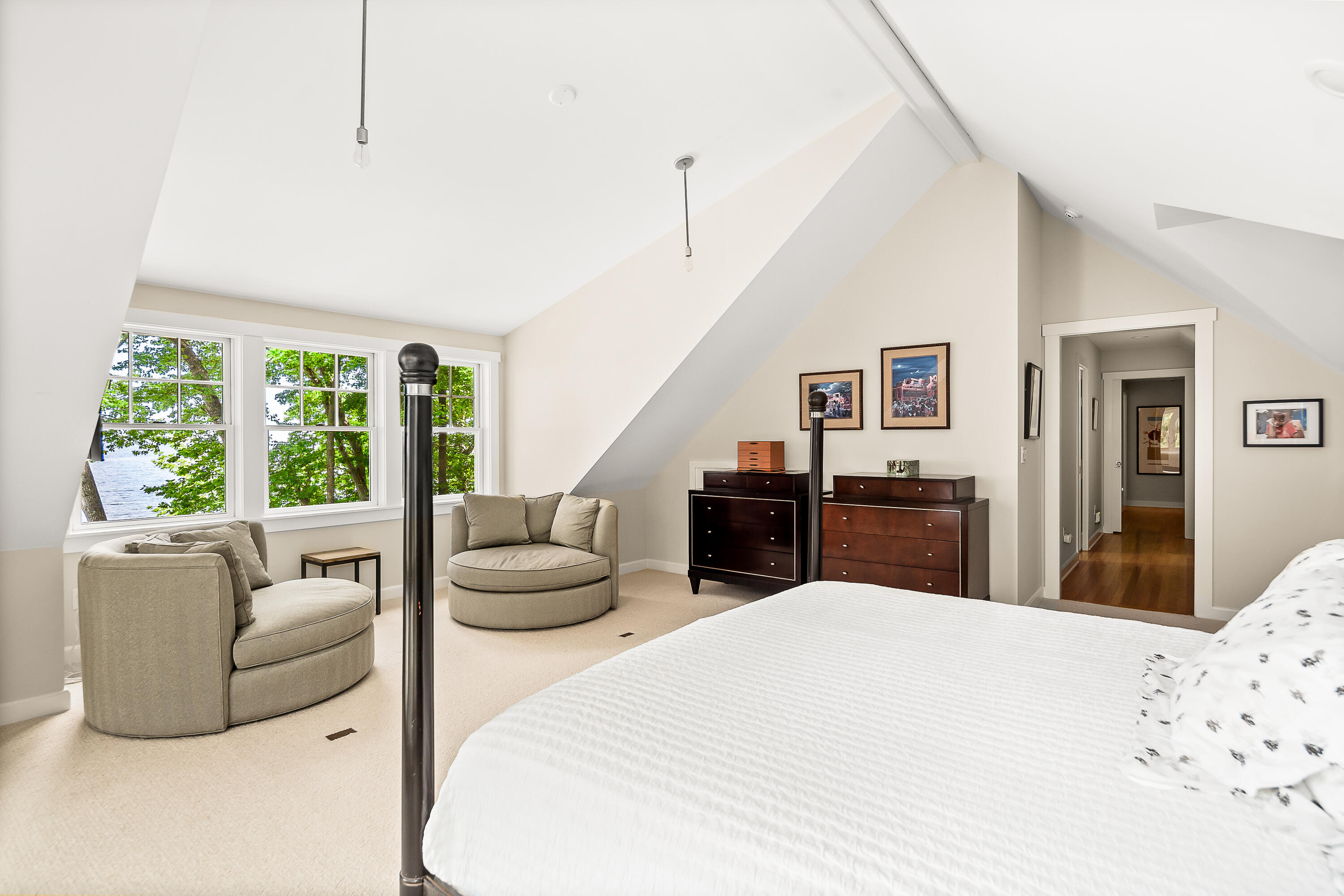 40 Springbrook Hill Road