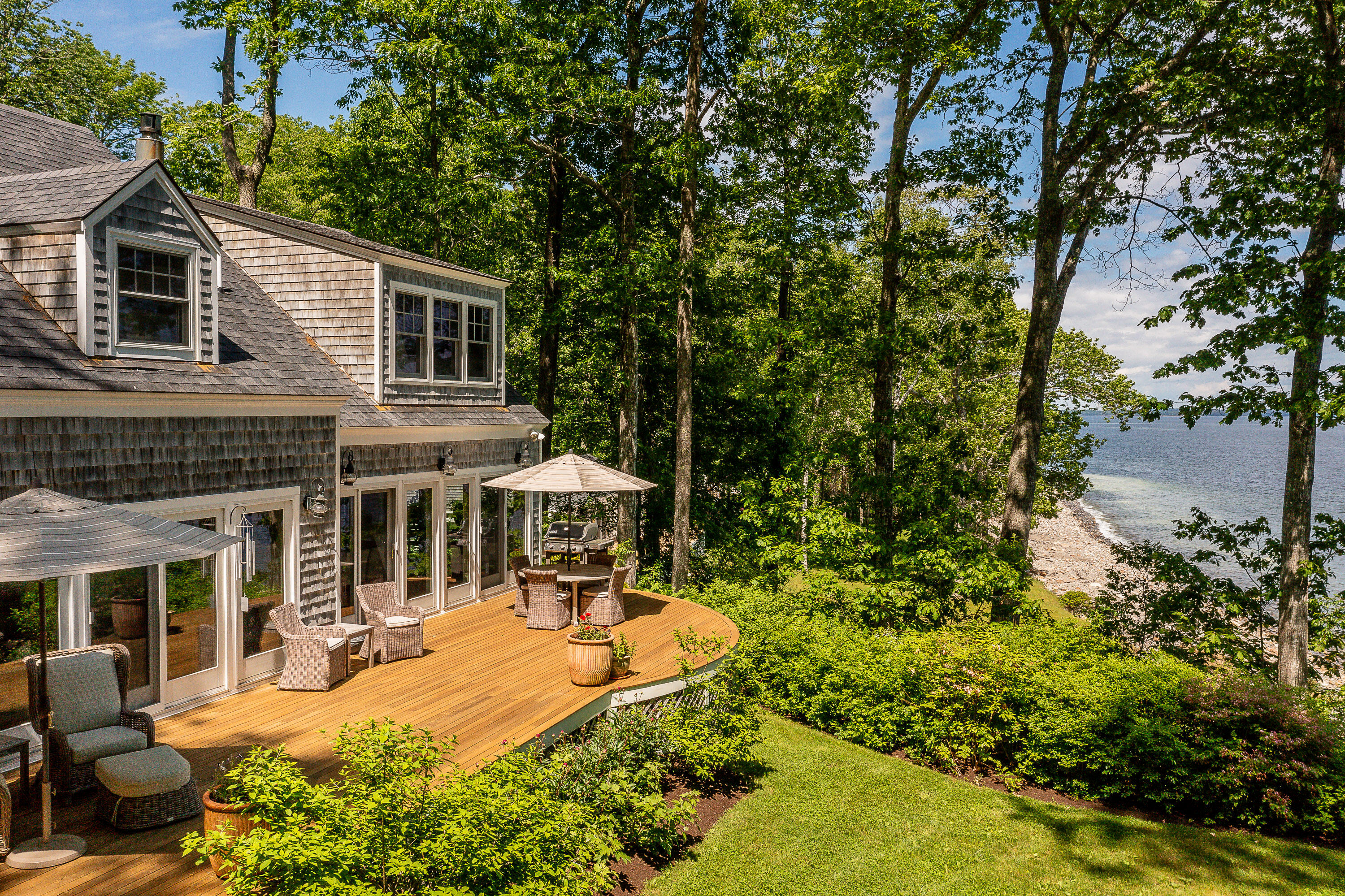 40 Springbrook Hill Road