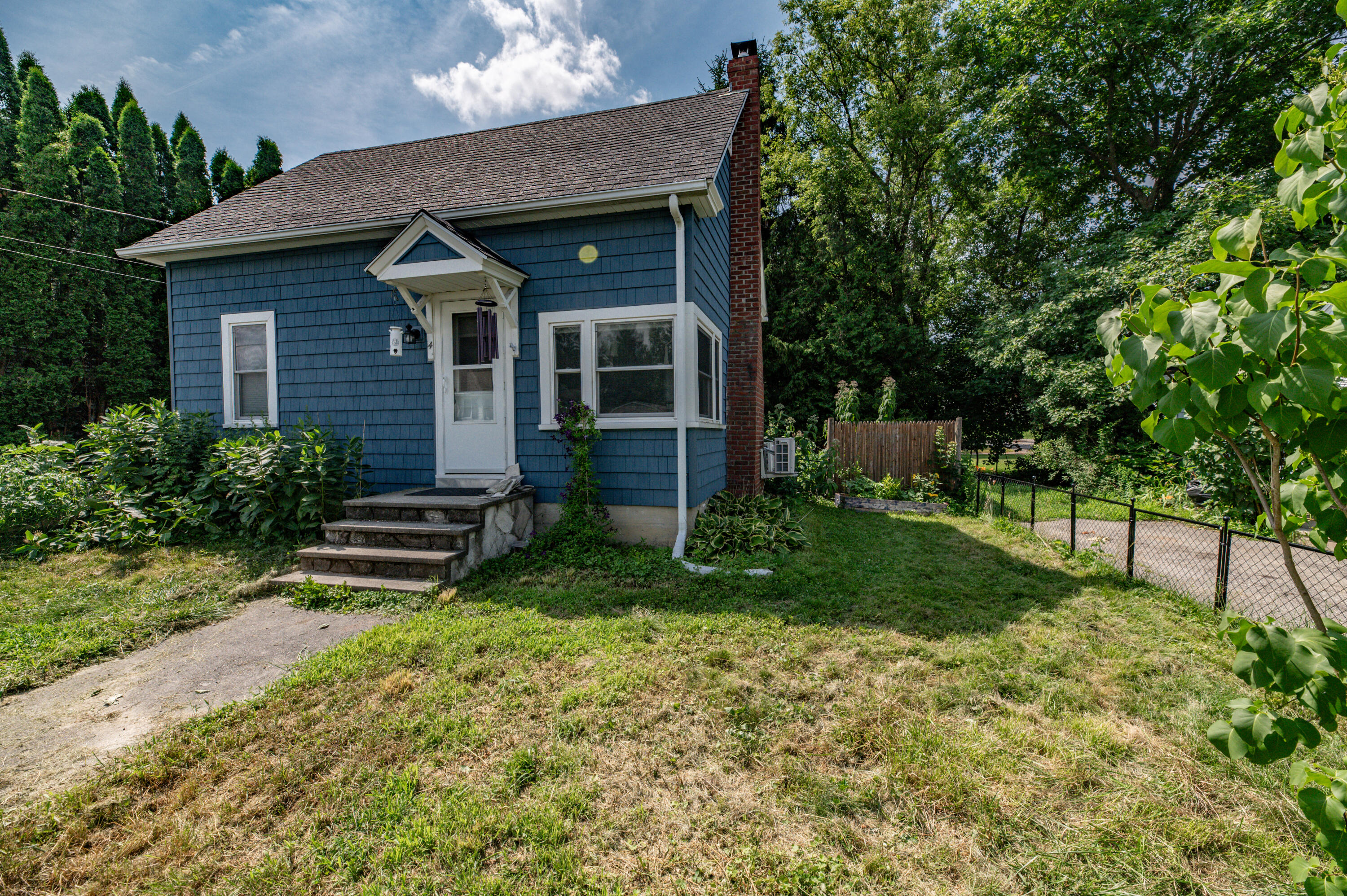 4 Porter Street