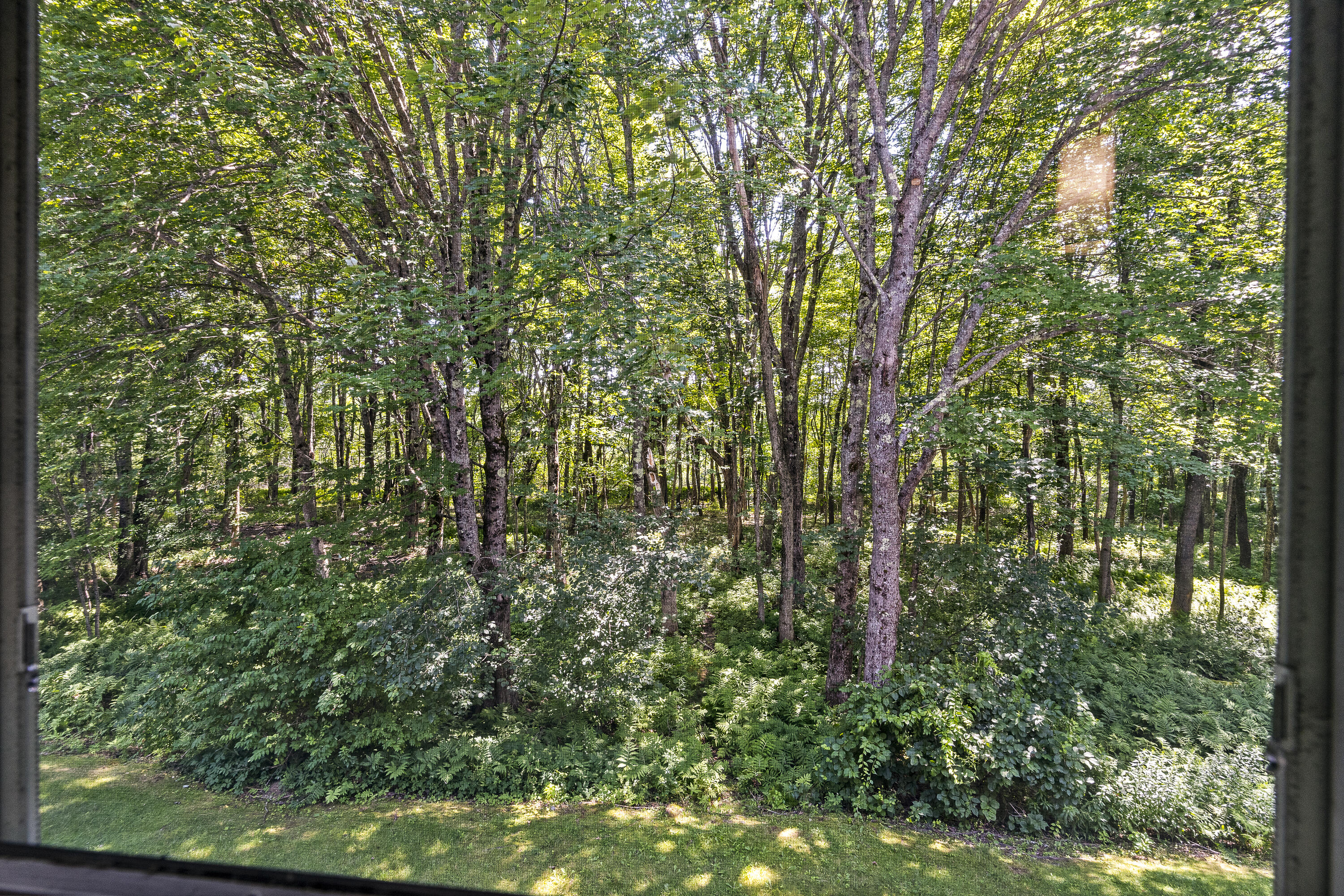 5 Riverbend Drive, 5