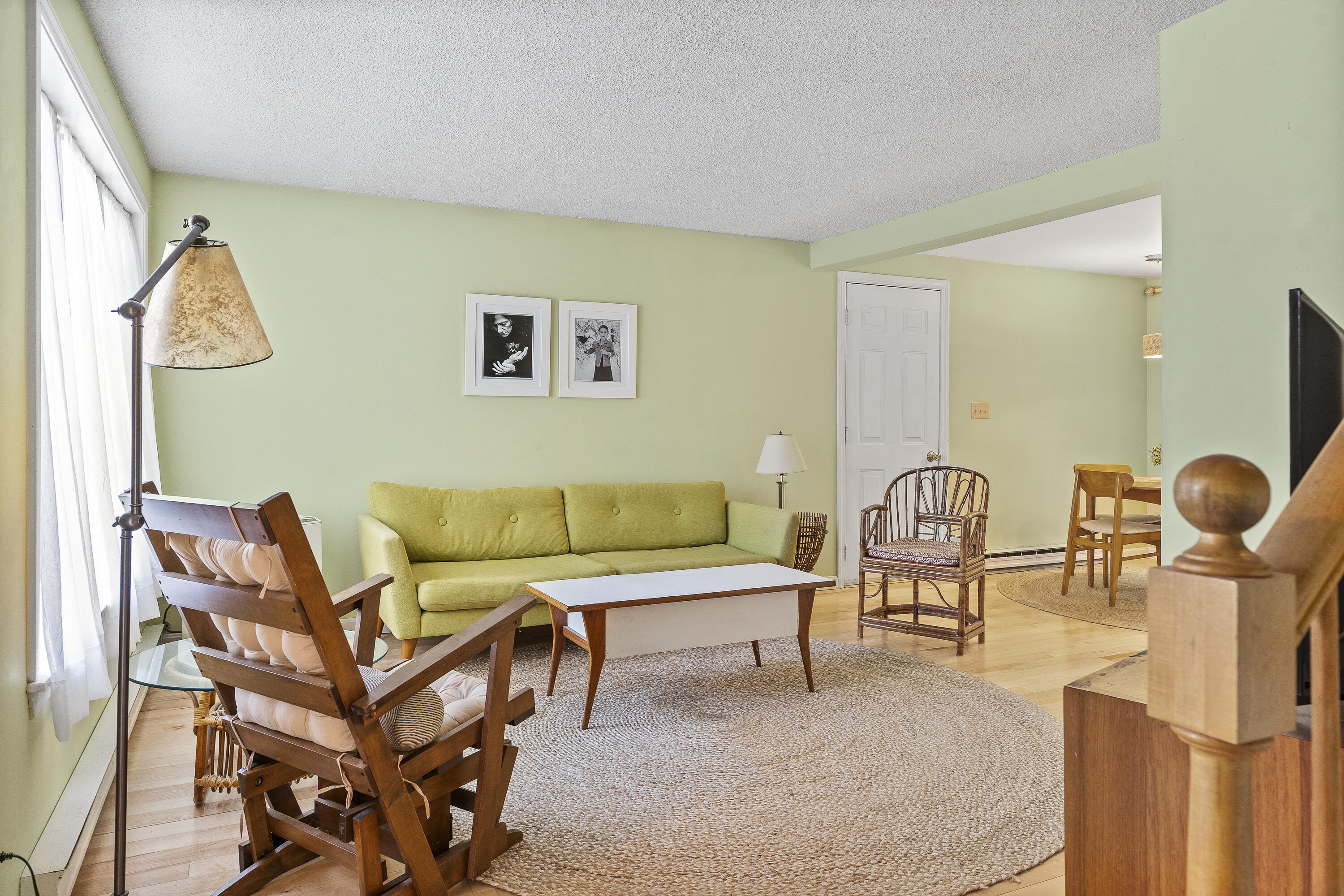 5 Riverbend Drive, 5
