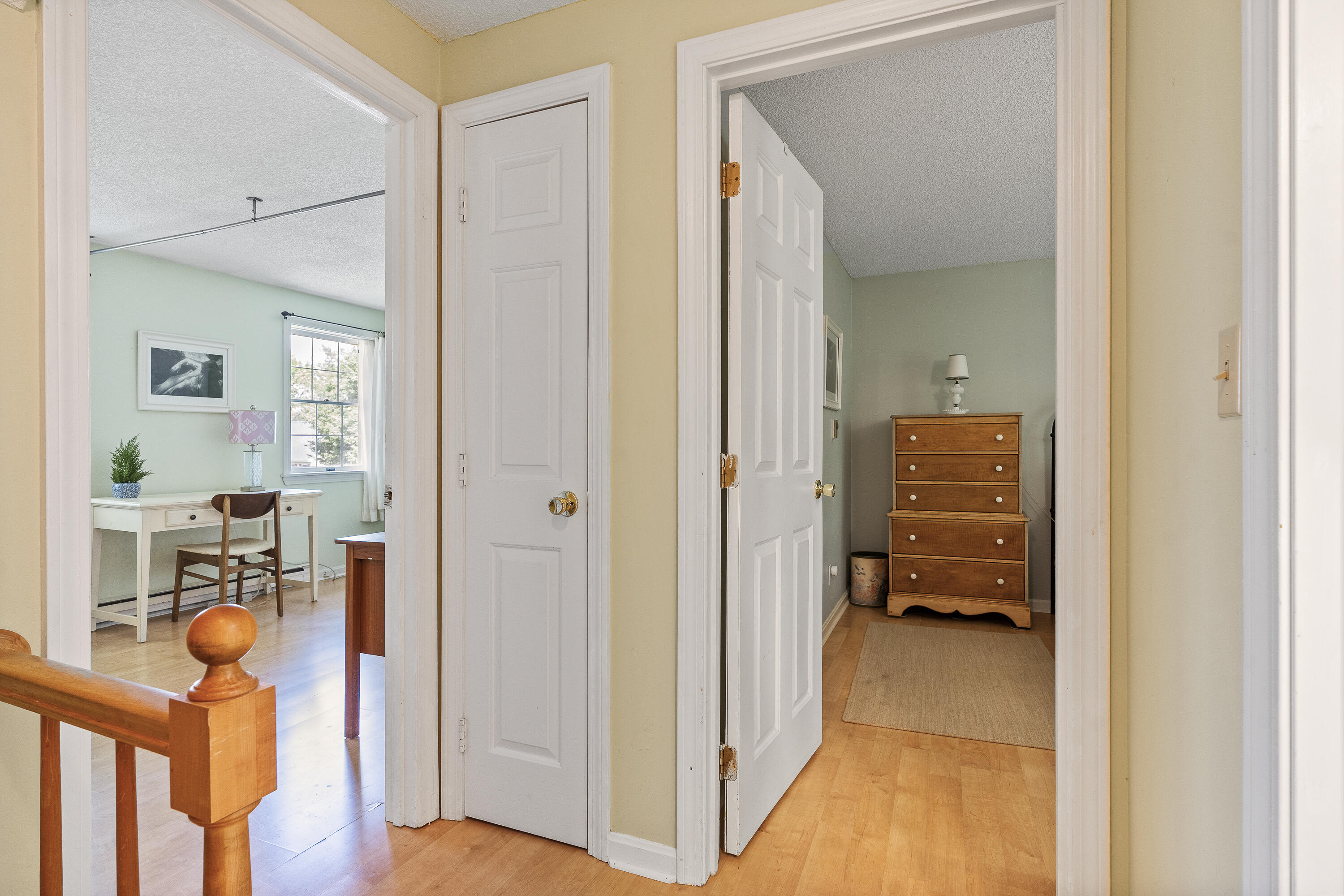 5 Riverbend Drive, 5