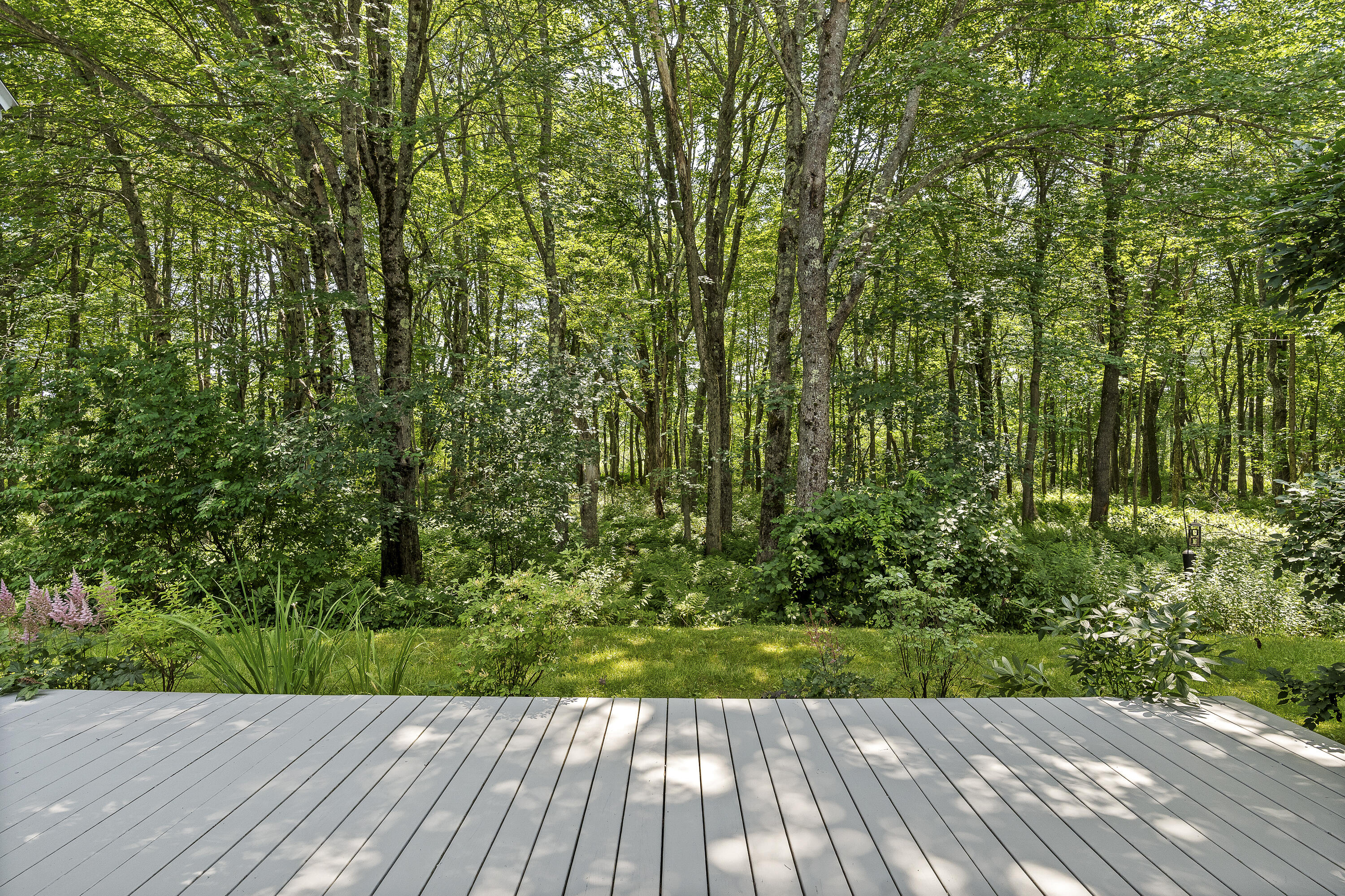 5 Riverbend Drive, 5