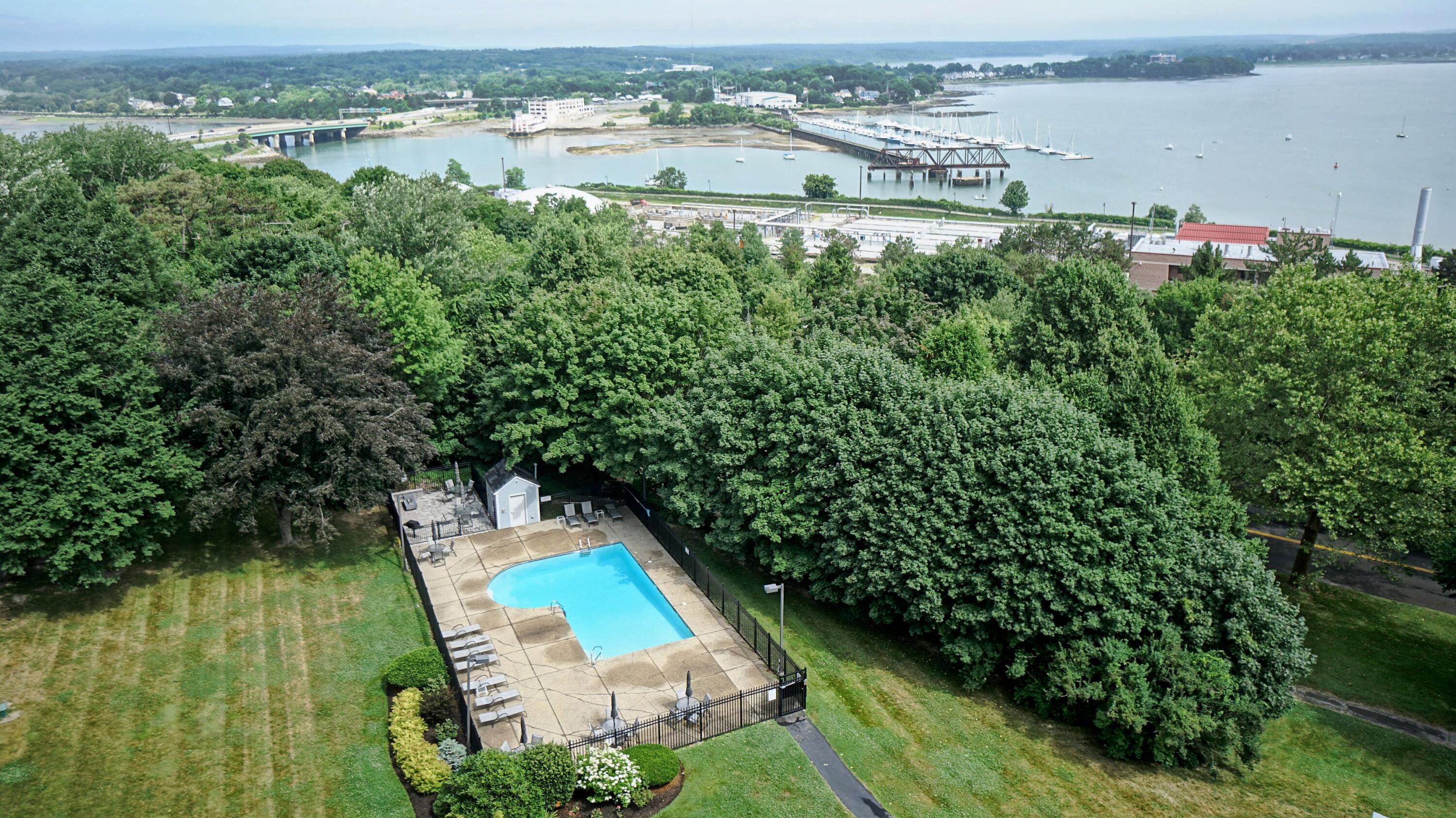 340 Eastern Promenade, 143