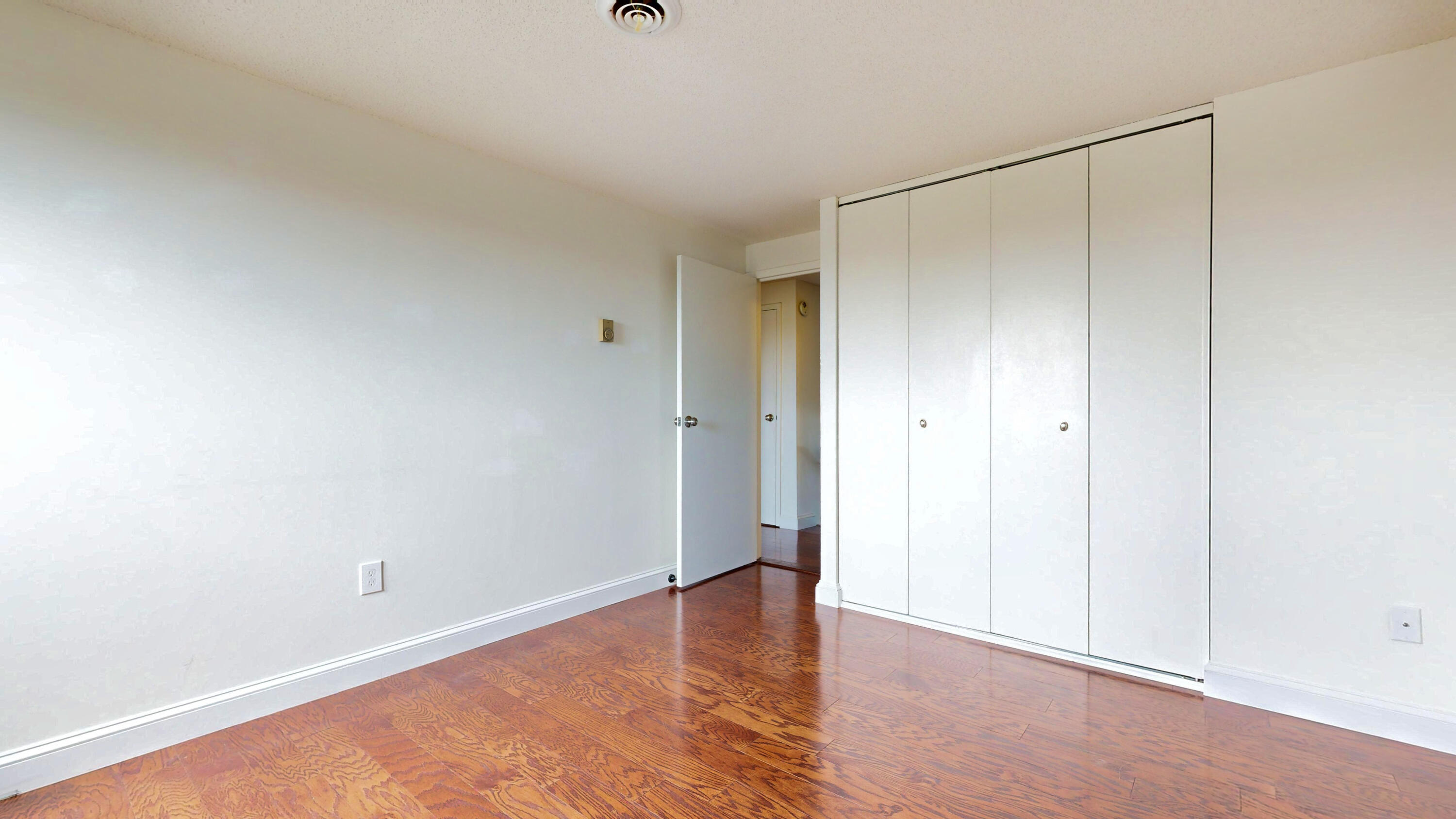340 Eastern Promenade, 143