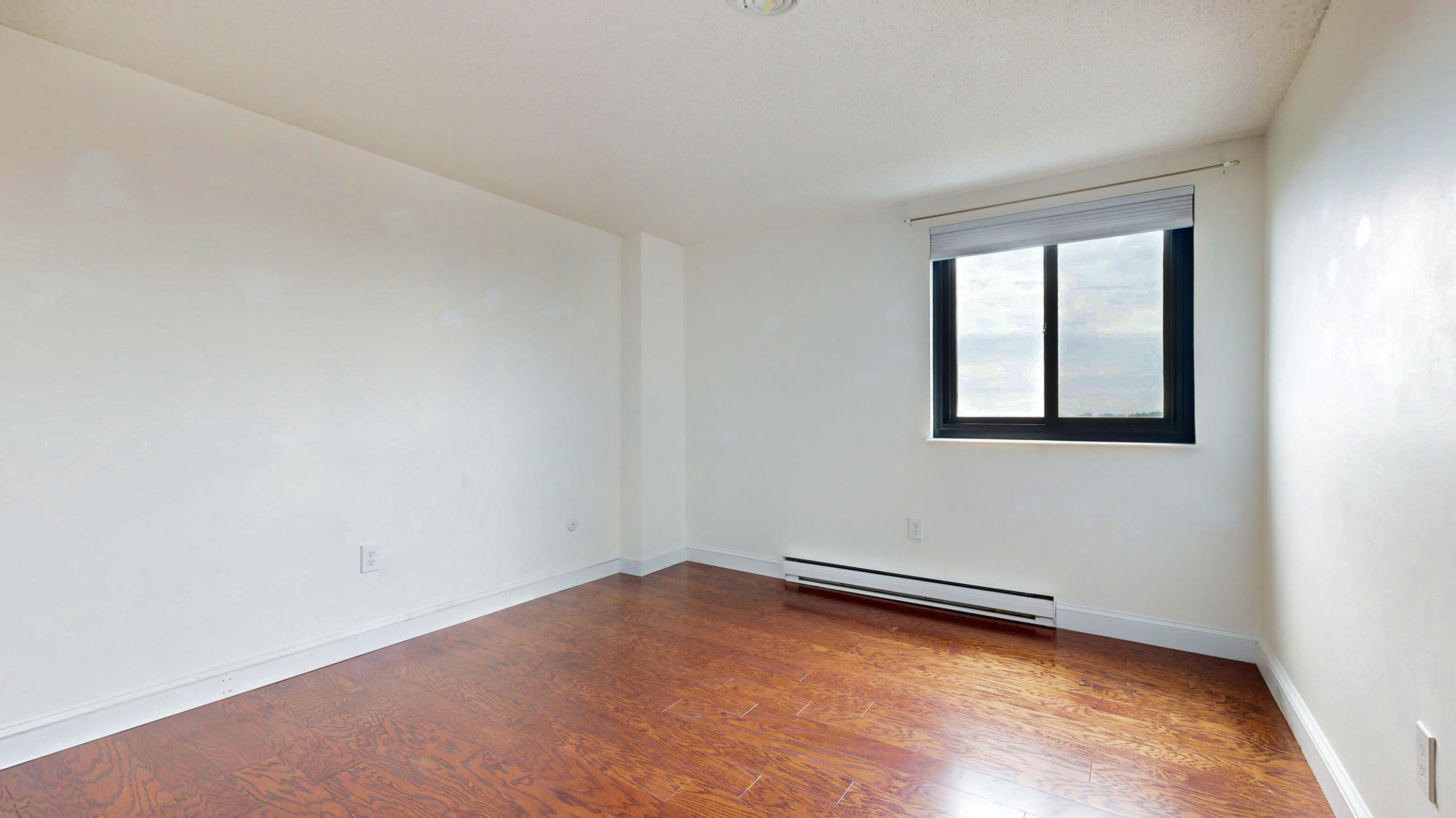 340 Eastern Promenade, 143