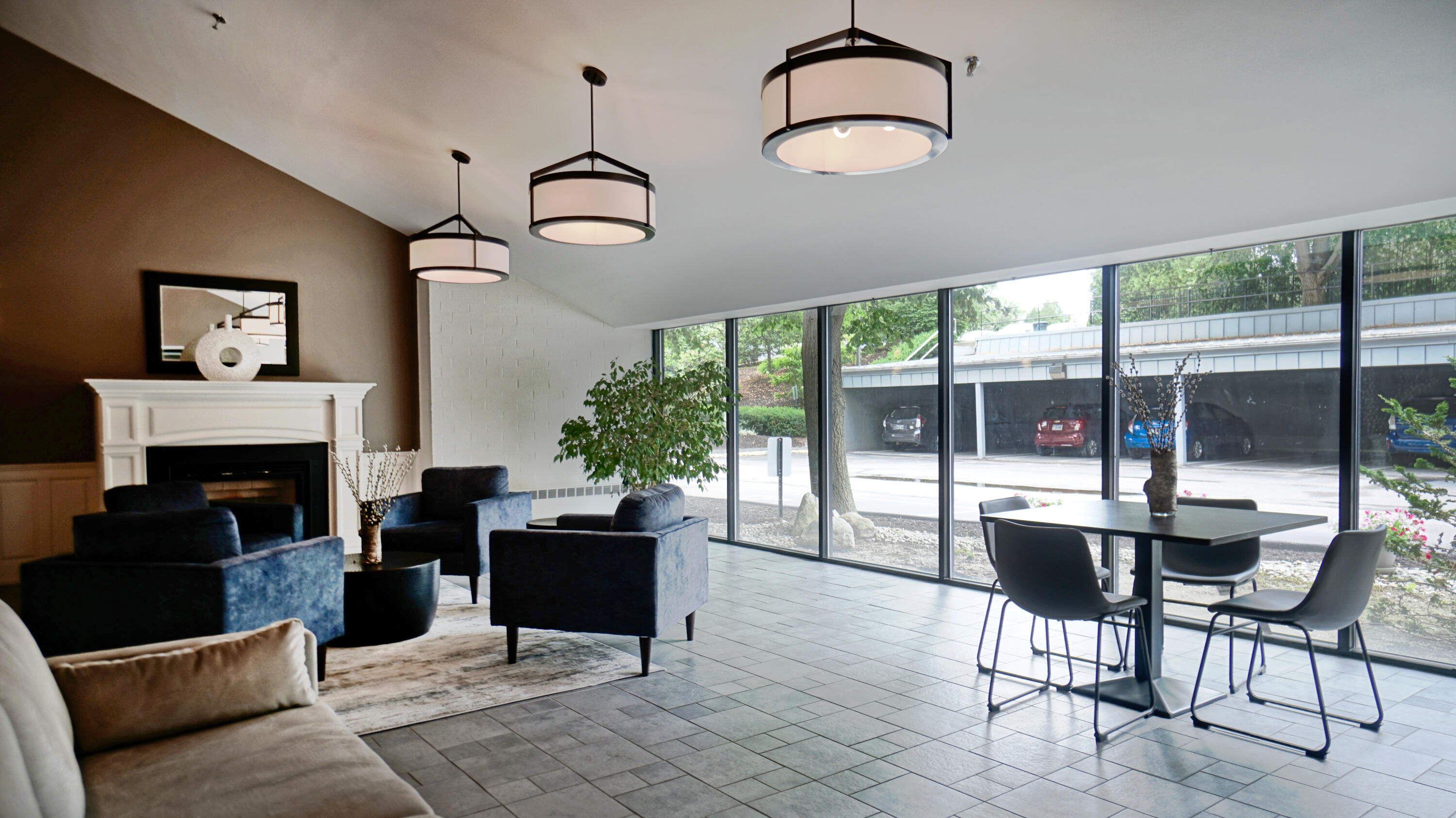 340 Eastern Promenade, 143
