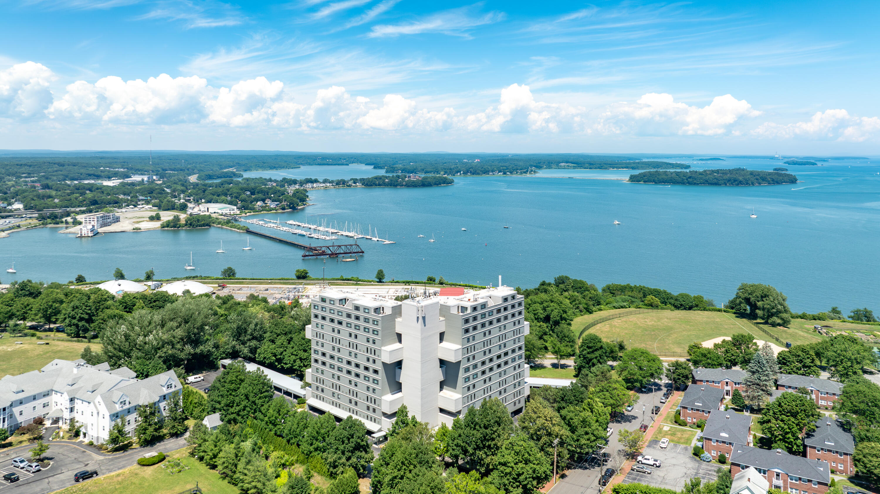 340 Eastern Promenade, 143