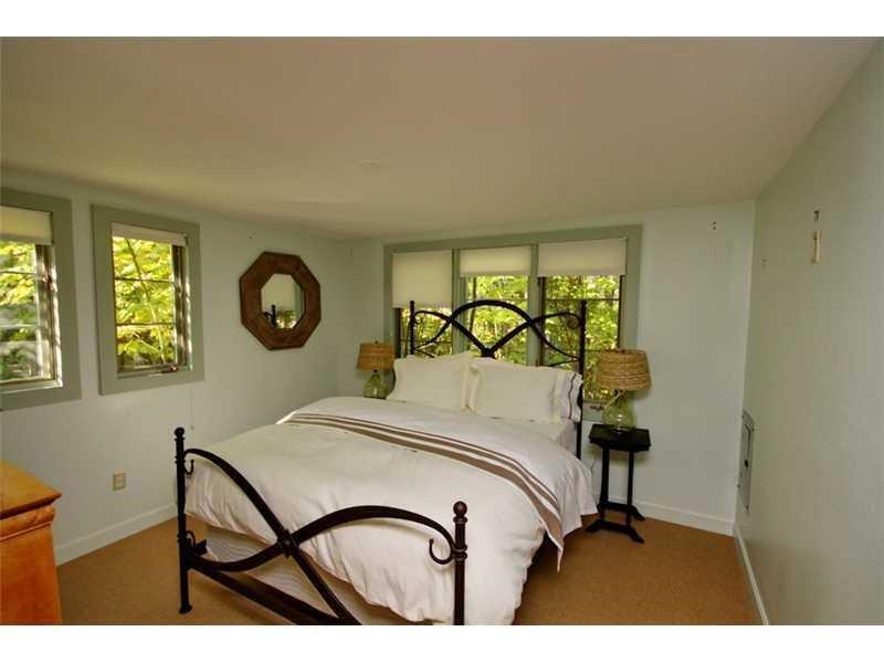 2 Pine Ledge Lane