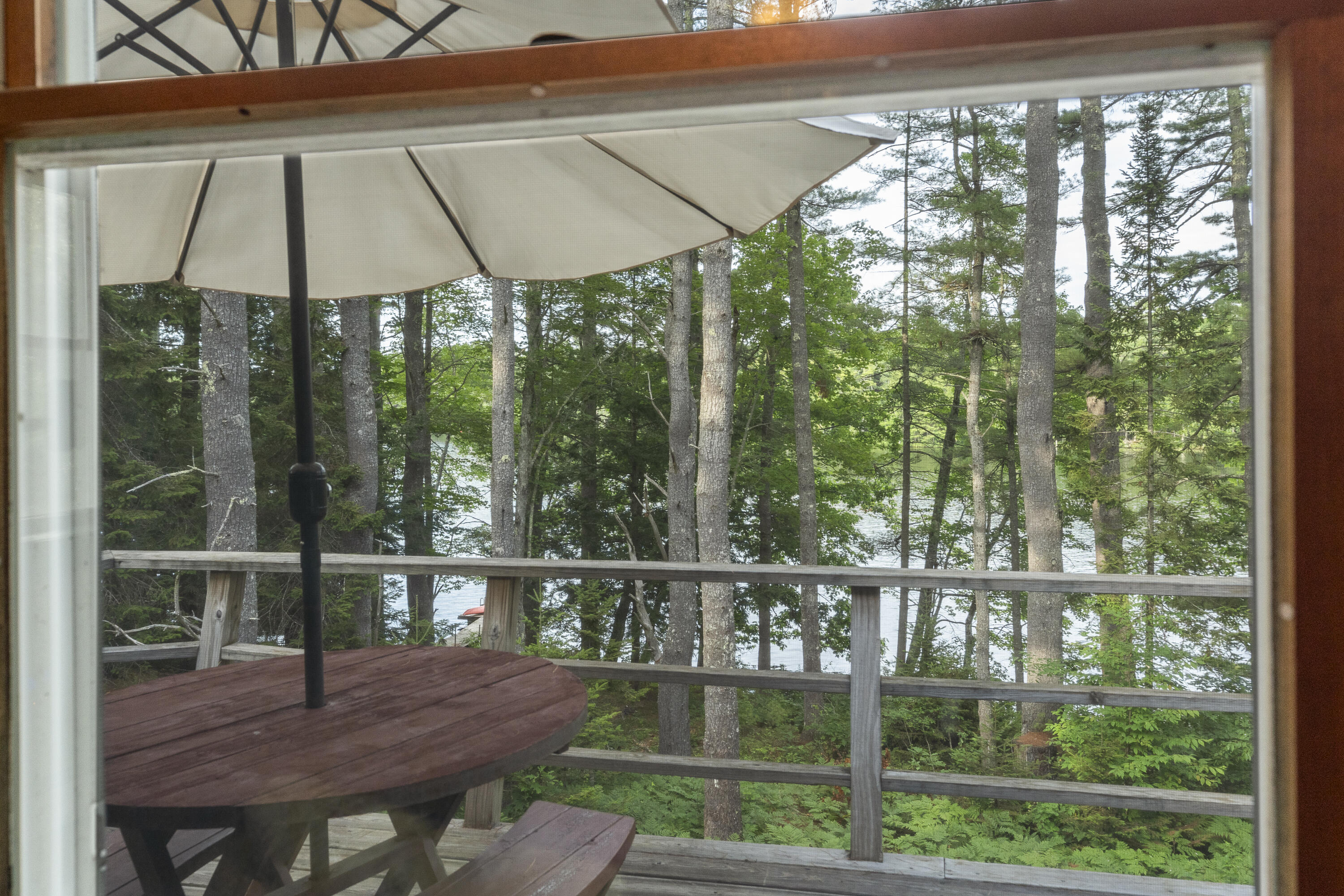 3 Lakeside Lane